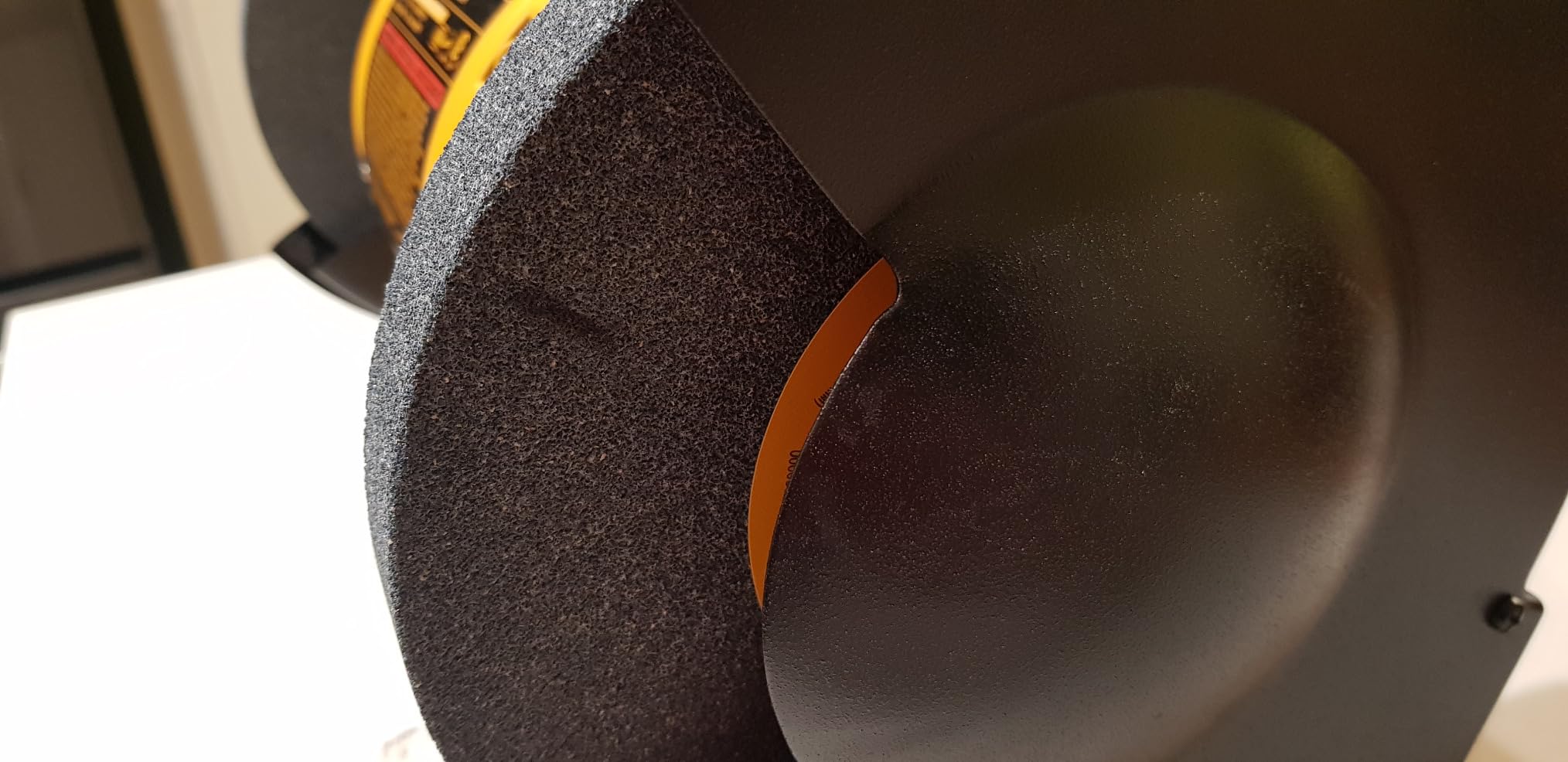 DEWALT DW758 8-Inch Bench Grinder customer photo 1