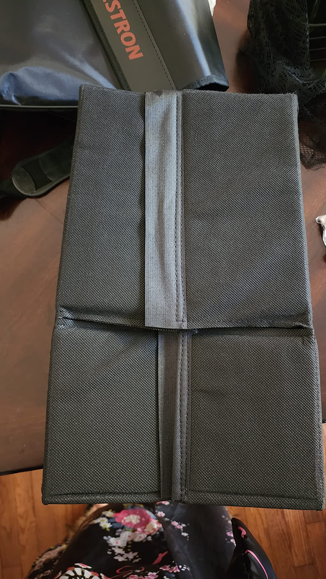 Celestron SkyMaster 25x100 Binoculars - Giant Aperture Binoculars for Deep-Sky Astronomy & Long-Distance Viewing - Multi-Coated Optics - Includes Tripod Adapter & Carrying Case customer photo 2