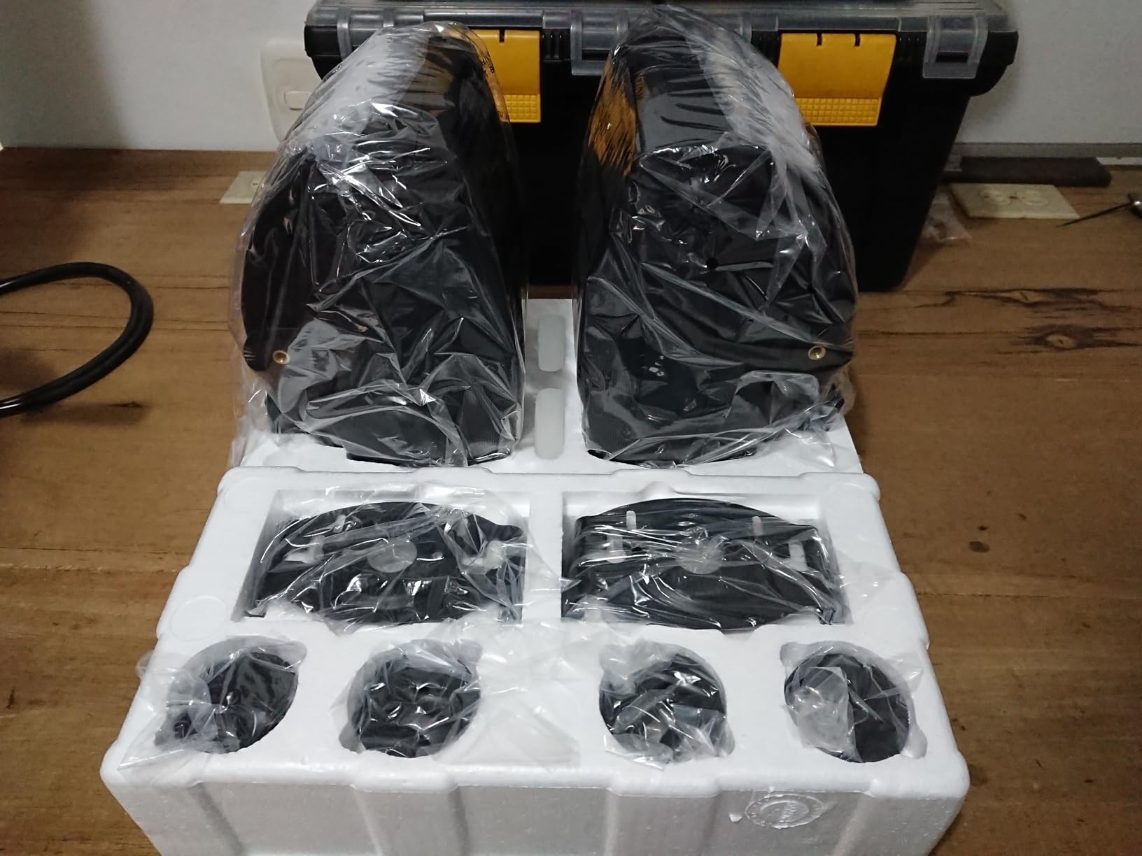 YAMAHA NS-AW150BL 2-Way Indoor/Outdoor Speakers (Pair, Black) - Wired customer photo 1