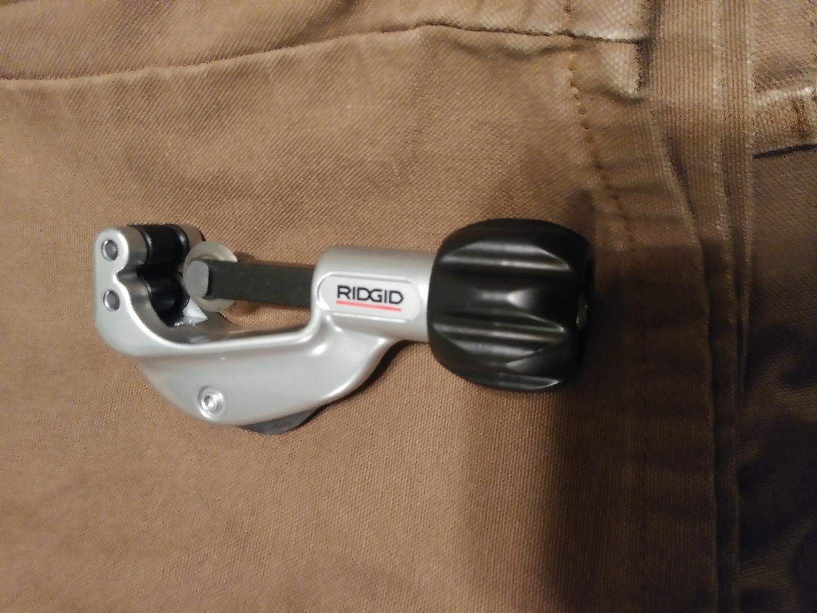 RIGID 31622 Model 150 Constant Swing Tubing Cutter, 1/8-inch to 1-1/8-inch Tube Cutter customer photo 2