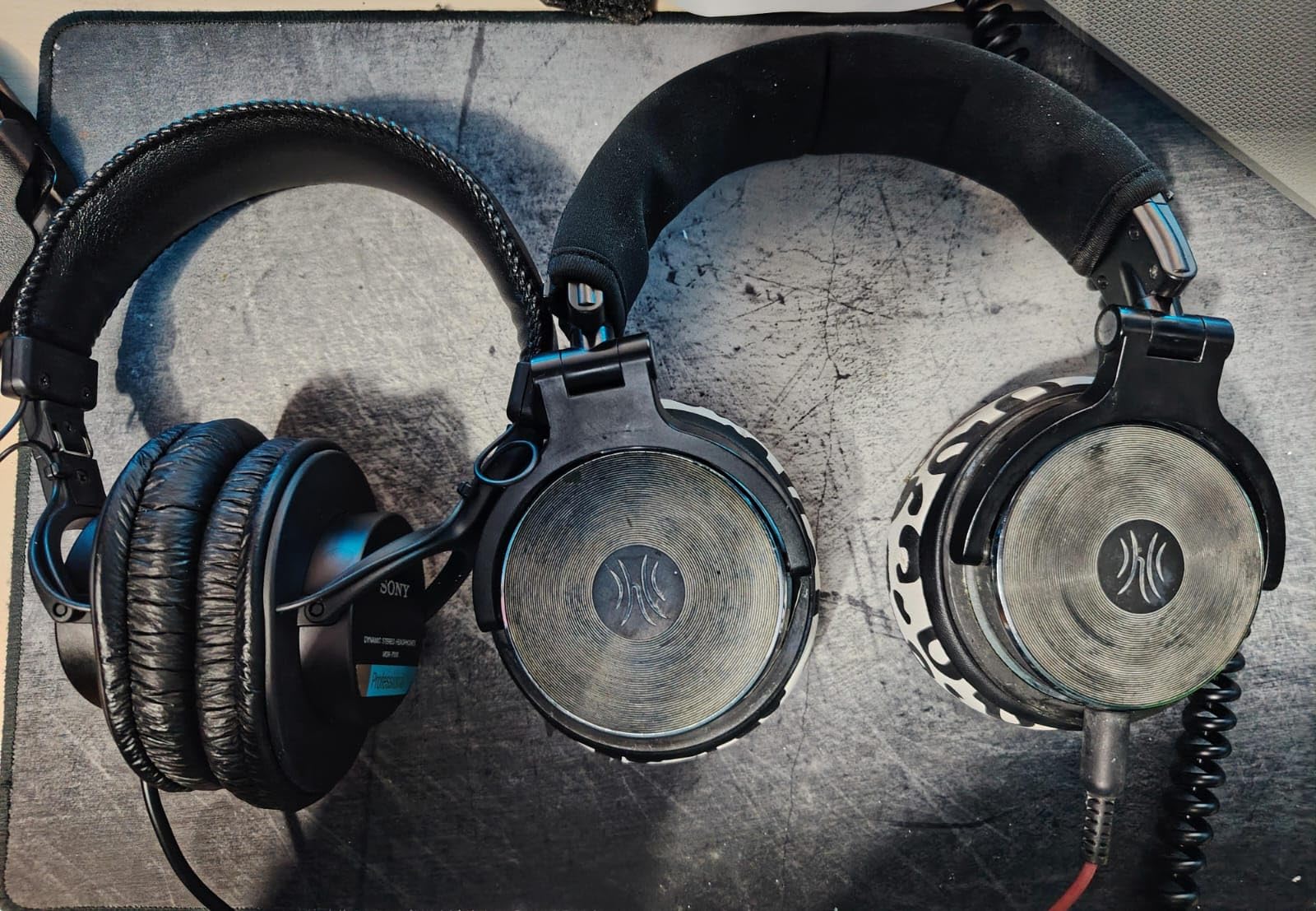 Sony MDR7506 Professional Large Diaphragm Headphone customer photo 1