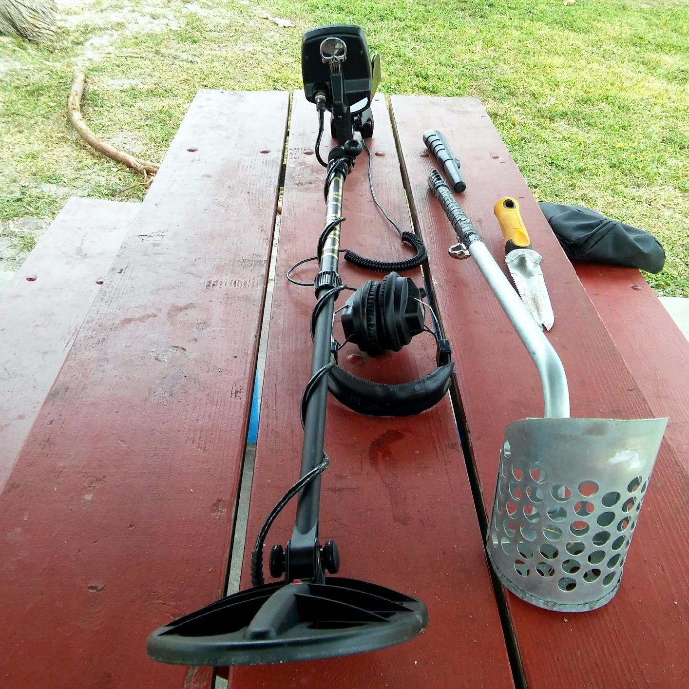 Califone 3068AV Stereo/Mono Headphones, 3.5 mm Stereo Plug, Black customer photo 1