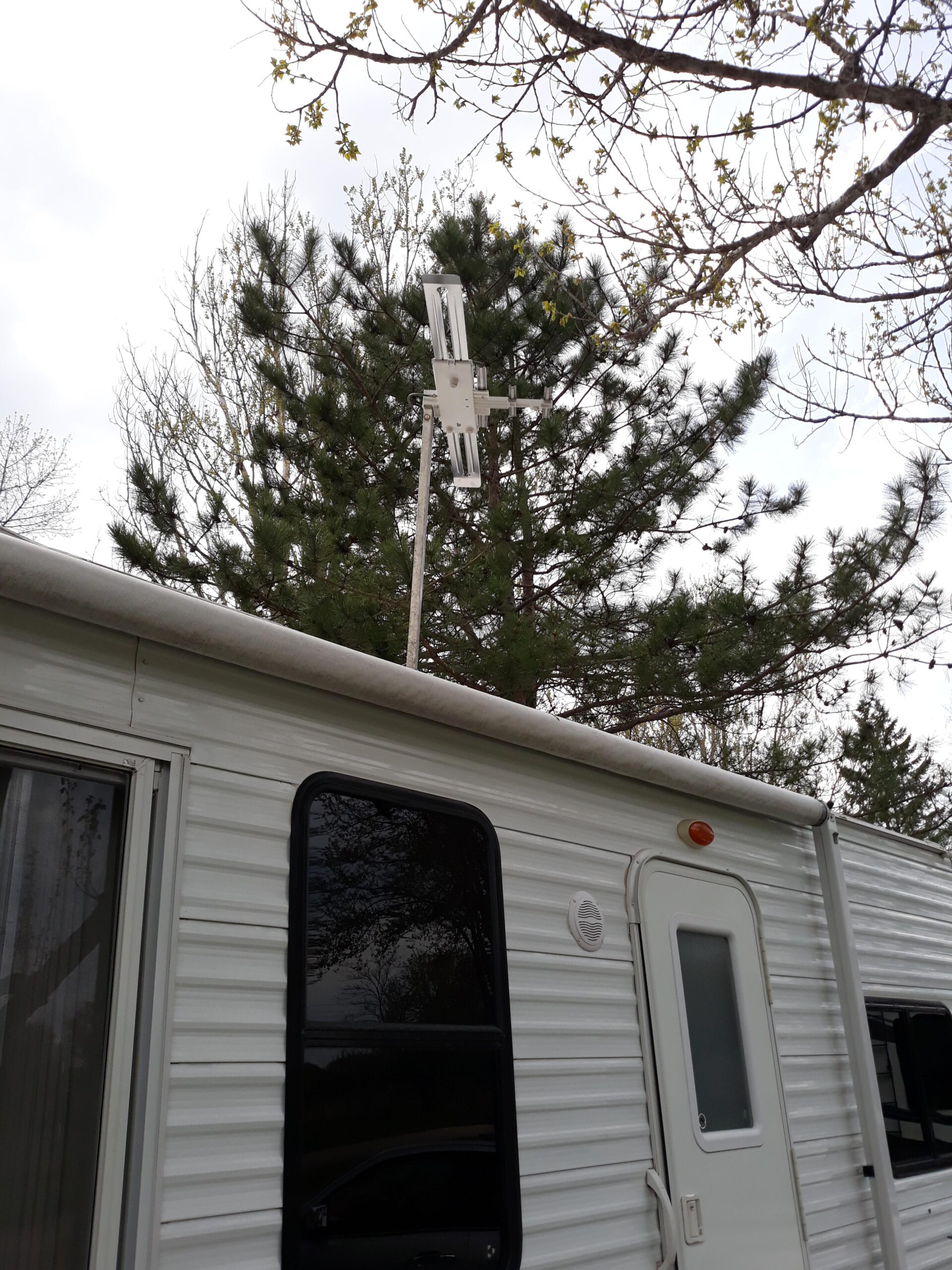 Winegard 24130 RVW-205 Sensar IV with Wingman - Replacement Head Only, White customer photo 2