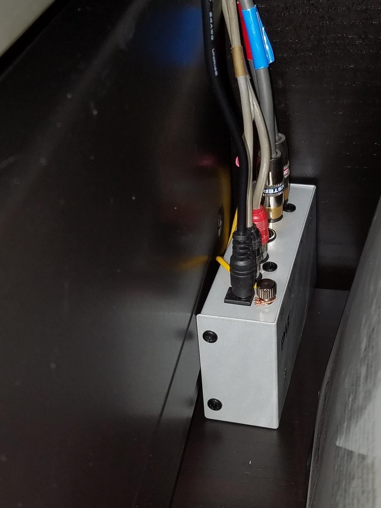 Pyle Ultra Compact Phono Preamp - Mini Turntable Preamp for Audio - Guitar, Microphone - RCA Input/Output for Record Player - Receiver - Amplifier - PP444 customer photo 1