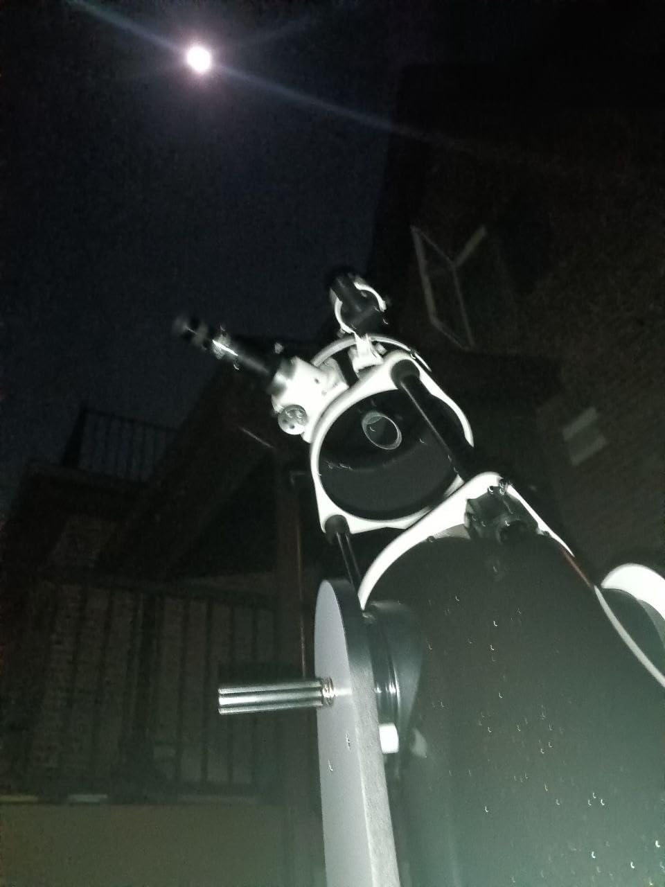 Sky-Watcher Flextube 200 Dobsonian 8-inch Collapsible Large Aperture Telescope - Portable, Easy to Use, Perfect for Beginners (S11700) customer photo 1