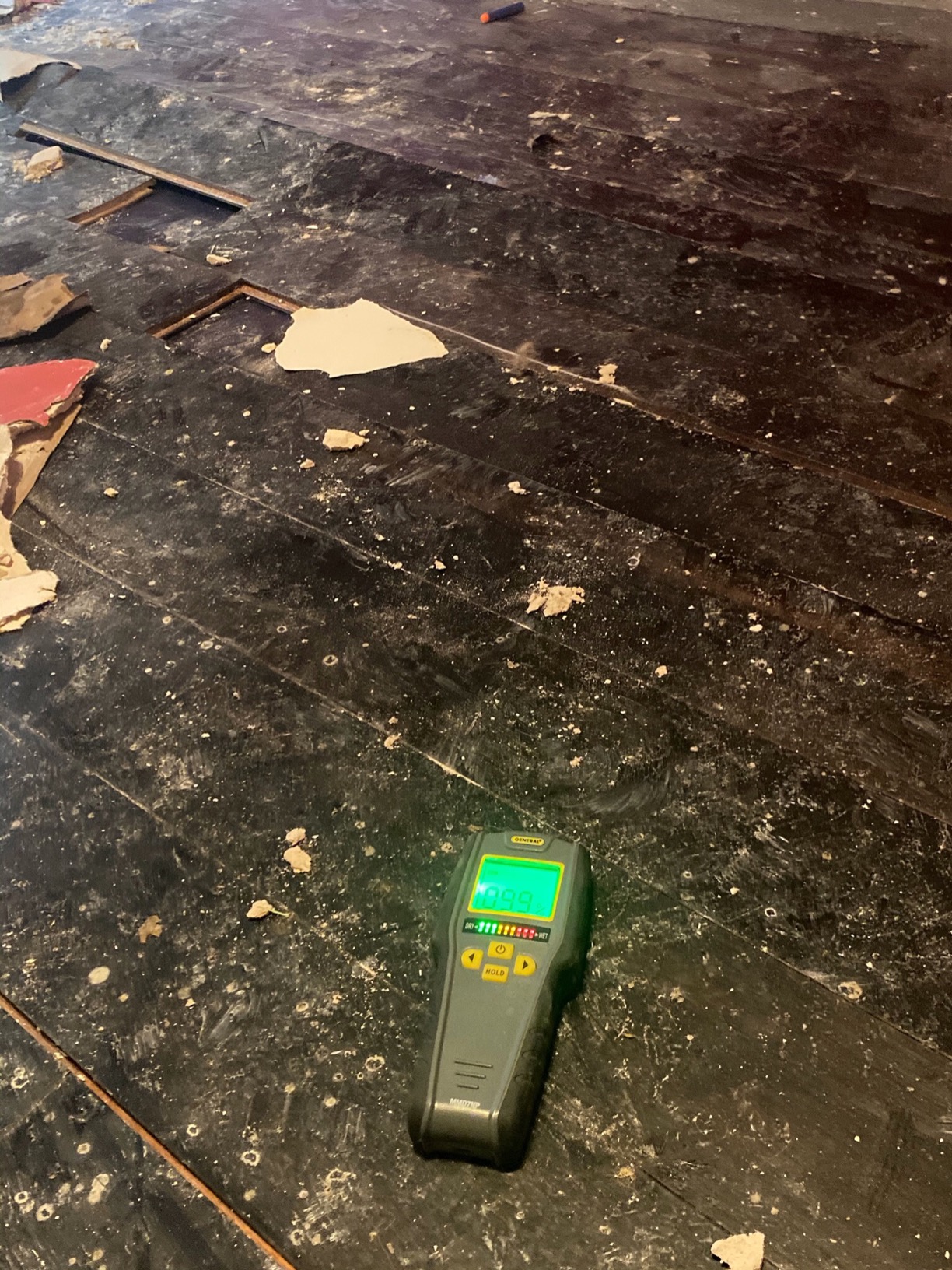 General Tools Digital Moisture Meter MMD7NP - Humidity Sensor- Pinless and Non-Invasive customer photo 2