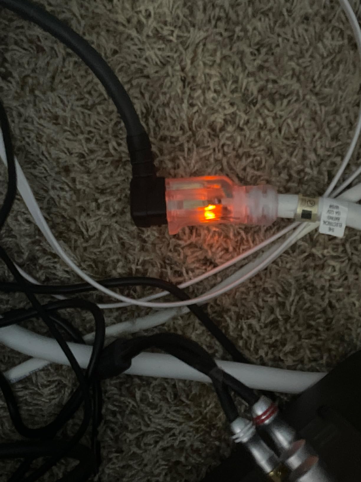 Panamax MR4300 MR4300 9-Outlet Home Theater Power Management with Surge Protection and Power Conditioning customer photo 1