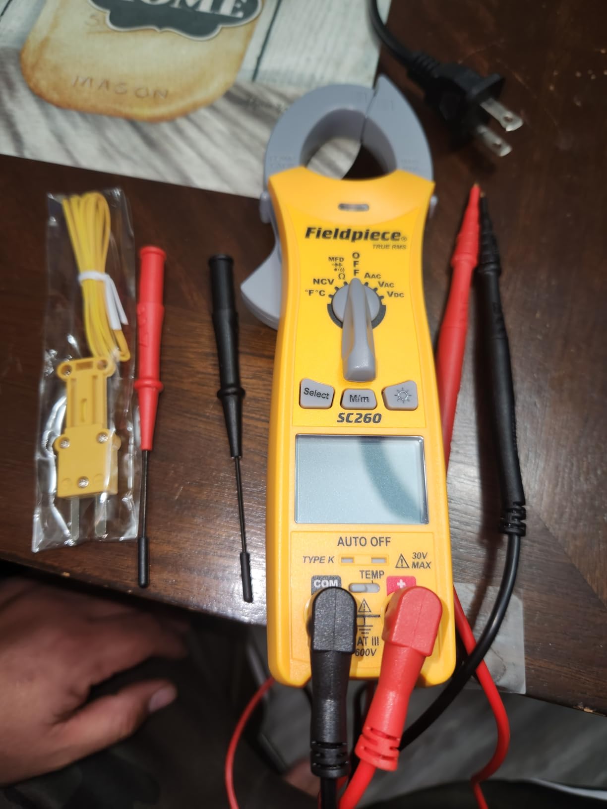 Fieldpiece Compact HVACR Clamp Multimeter SC260 - True RMS Clamp Meter with Temperature, Capacitance & Backlight customer photo 1
