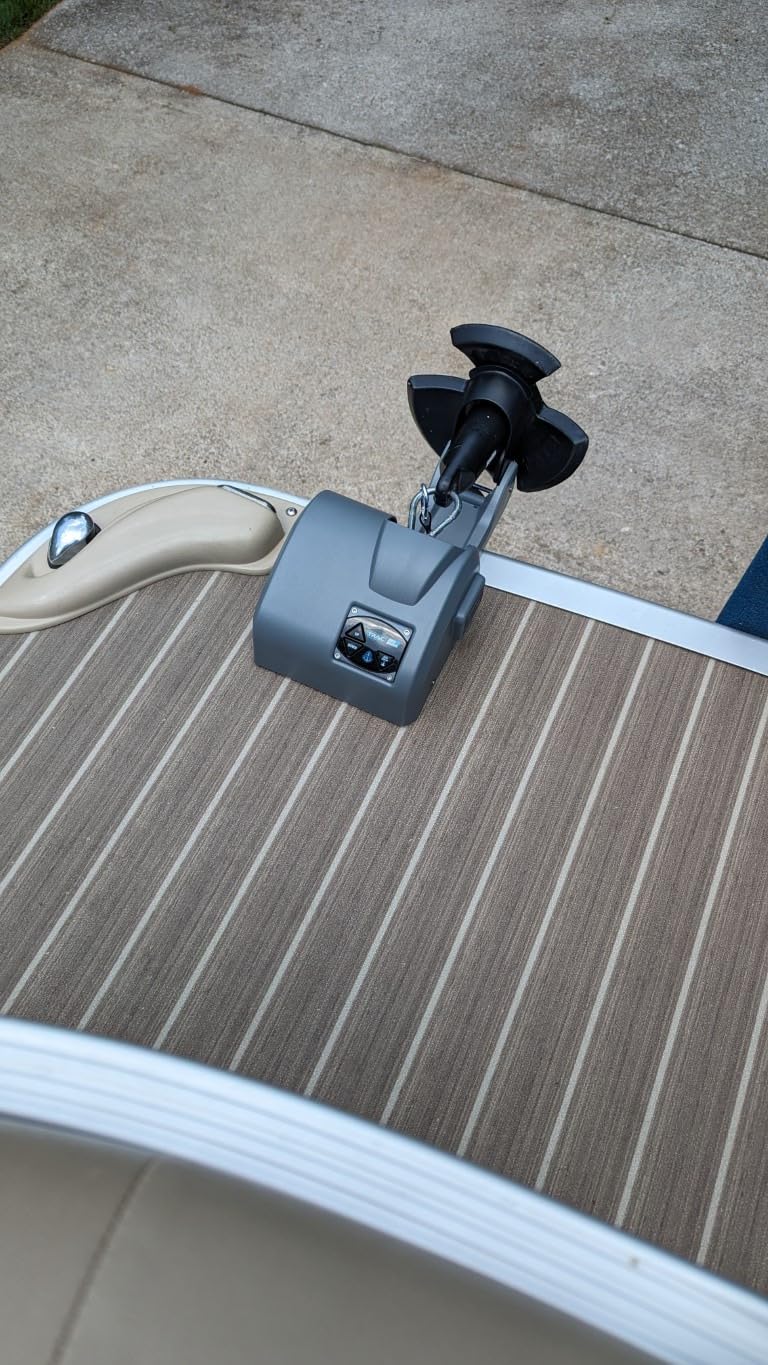 Trac Outdoors Deckboat 40 AutoDeploy-G3 Electric Anchor Winch - Anchors Up to 40 lb. - Includes 100-feet of Pre-Wound Anchor Rope with Use (69005), Gray customer photo 2