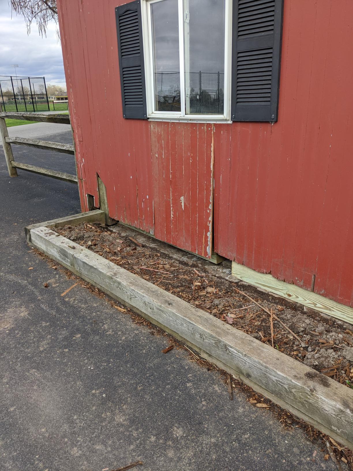 BLACK+DECKER Jig Saw, 5-Amp, 3,000 Blade Speed, 45 Degree Beveled Cuts, Corded (BDEJS600C) customer photo 1