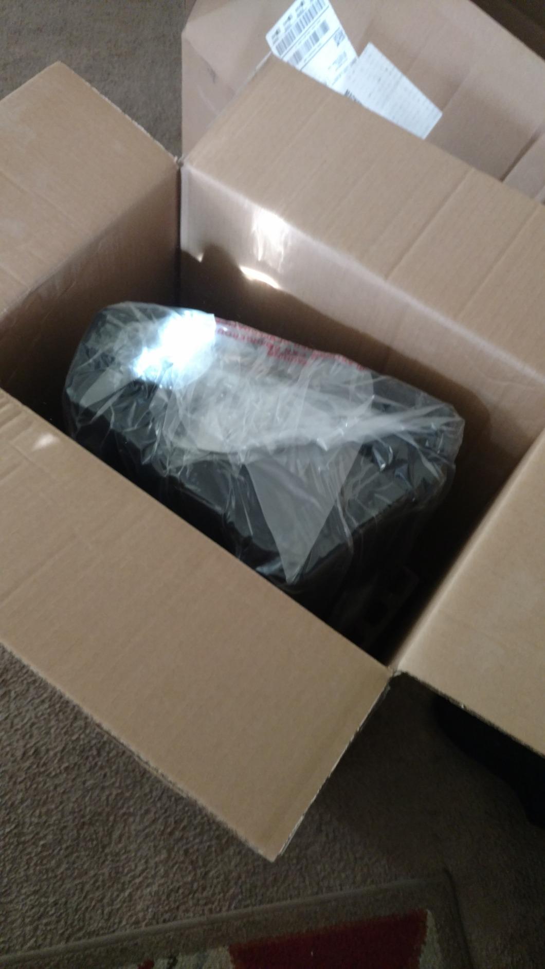 Behringer EUROLIVE F1220D Bi-Amped 250 Watt Monitor Speaker System with 12