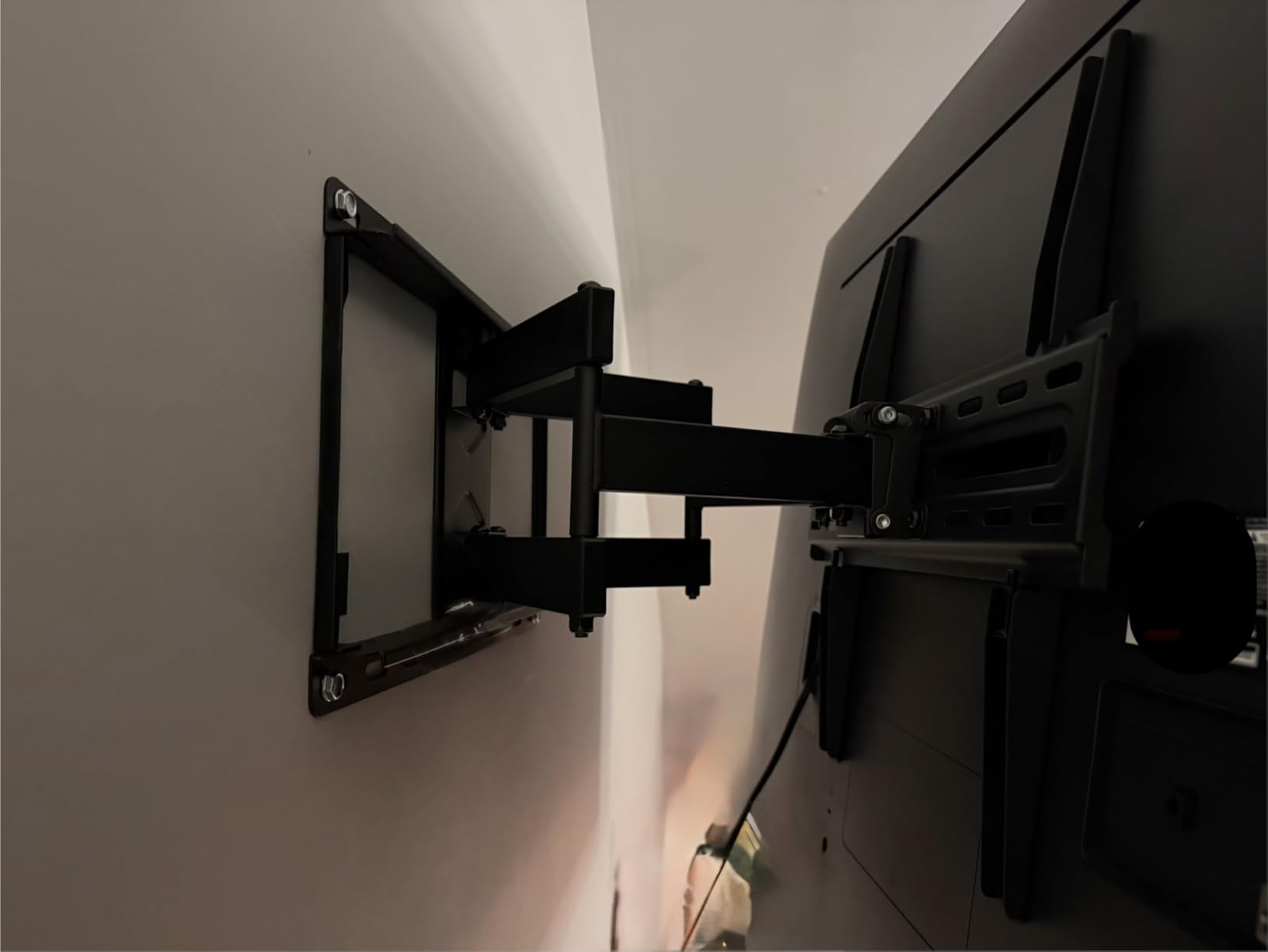 Mounting Dream TV Wall Mount for 32-65 Inch Television,Mount with Swivel and Tilt, Full Motion Bracket with Articulating Dual Arms, Fits 16inch Studs, Max VESA 400X400 mm, 99lbs, MD2380 customer photo 2