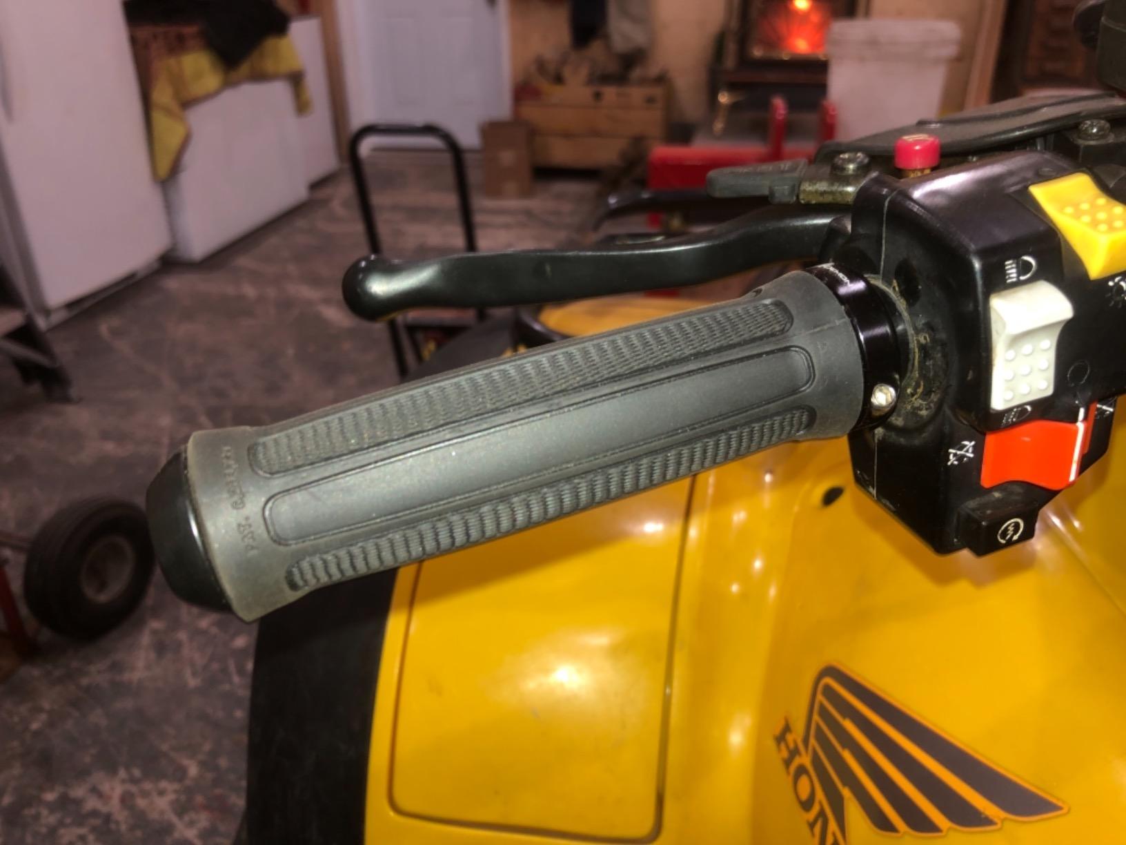 Heat Demon 215049 High/Low ATV Clamp-On Heated Grip Kit with Round Rocker Switch, Black customer photo 1