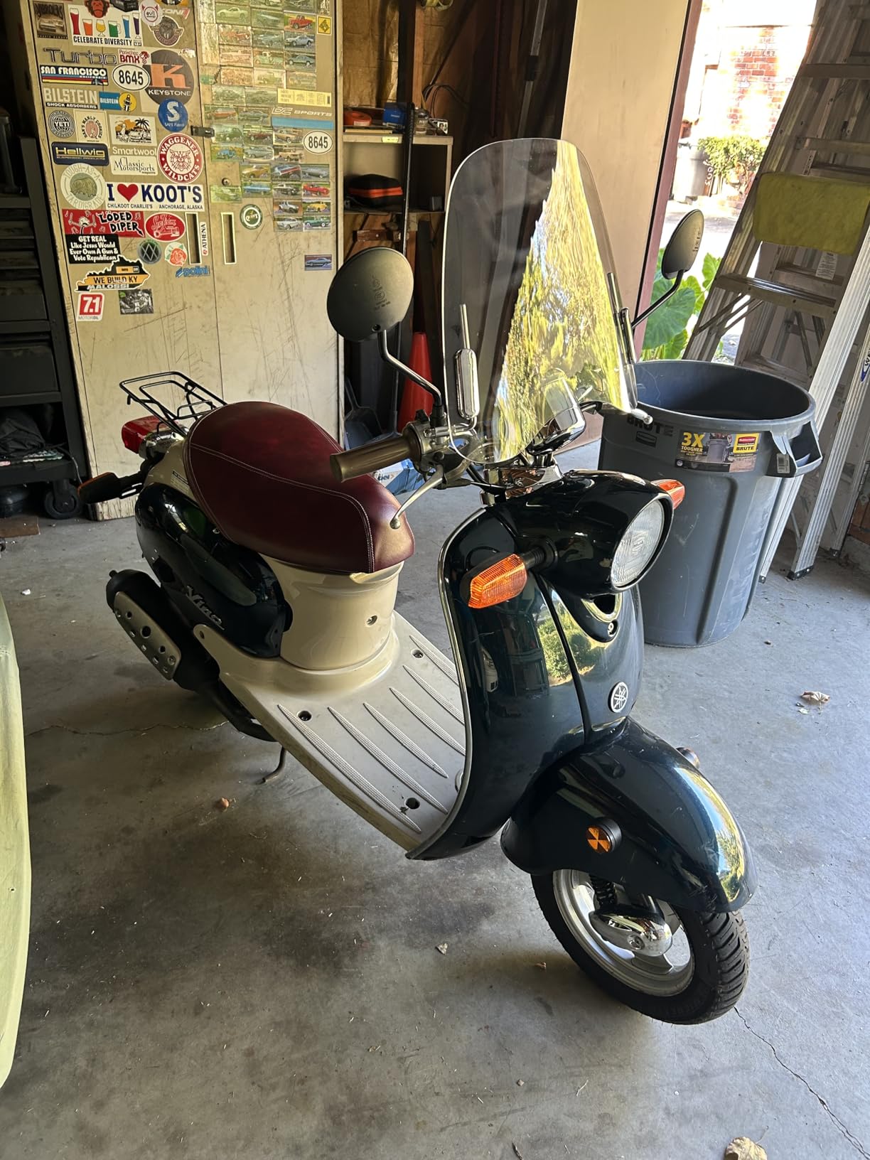 MMG Scooter Windshield 3 millimeters Clear Plastic Acrylic comes with mounting hardware customer photo 1