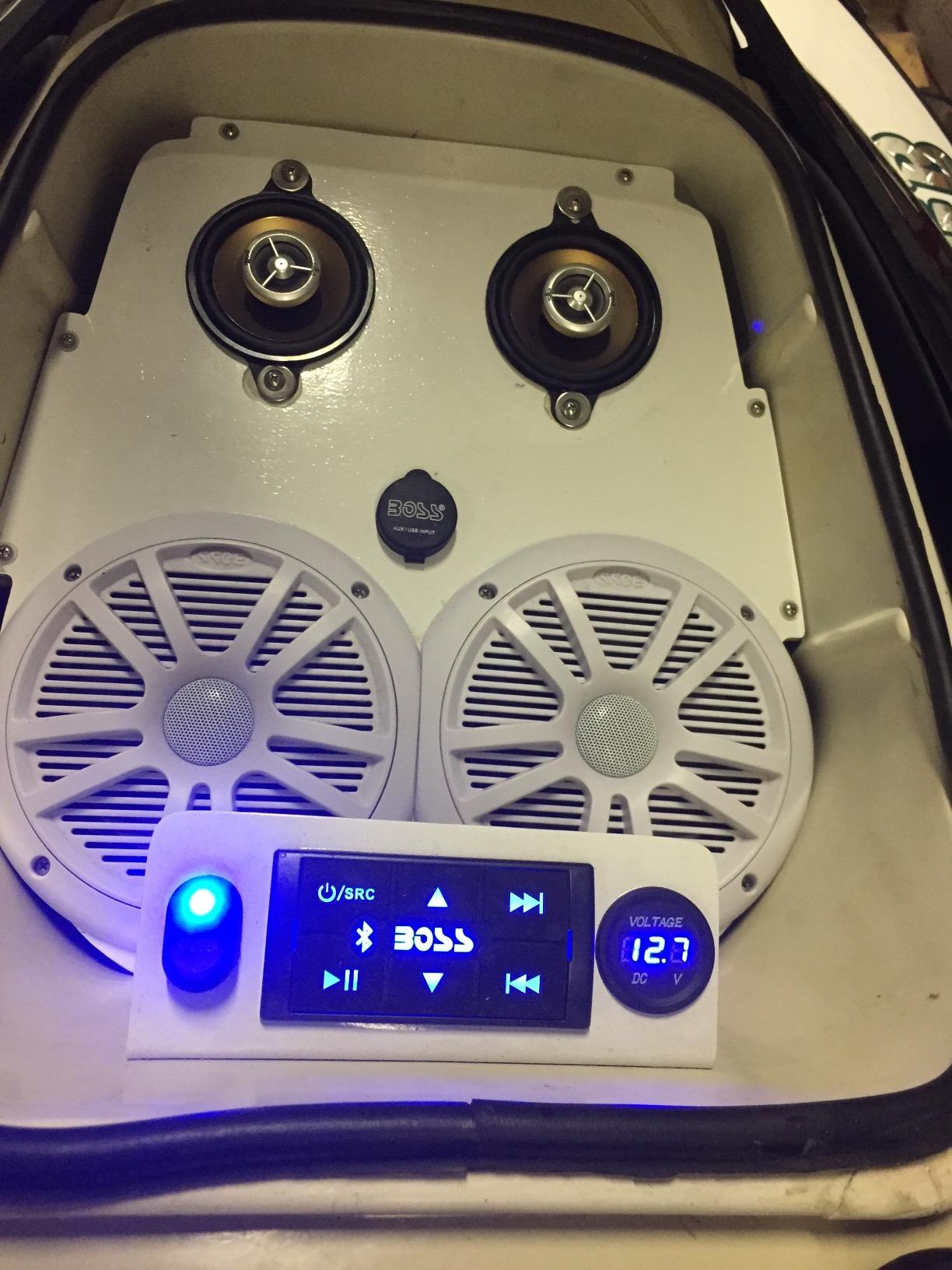 BOSS Audio Systems ASK904B.64 Marine Boat 6.5 inch Speakers and 4 Channel Amplifier - 500 High Output, Bluetooth Remote, USB and Auxiliary, Waterproof Pouch customer photo 2