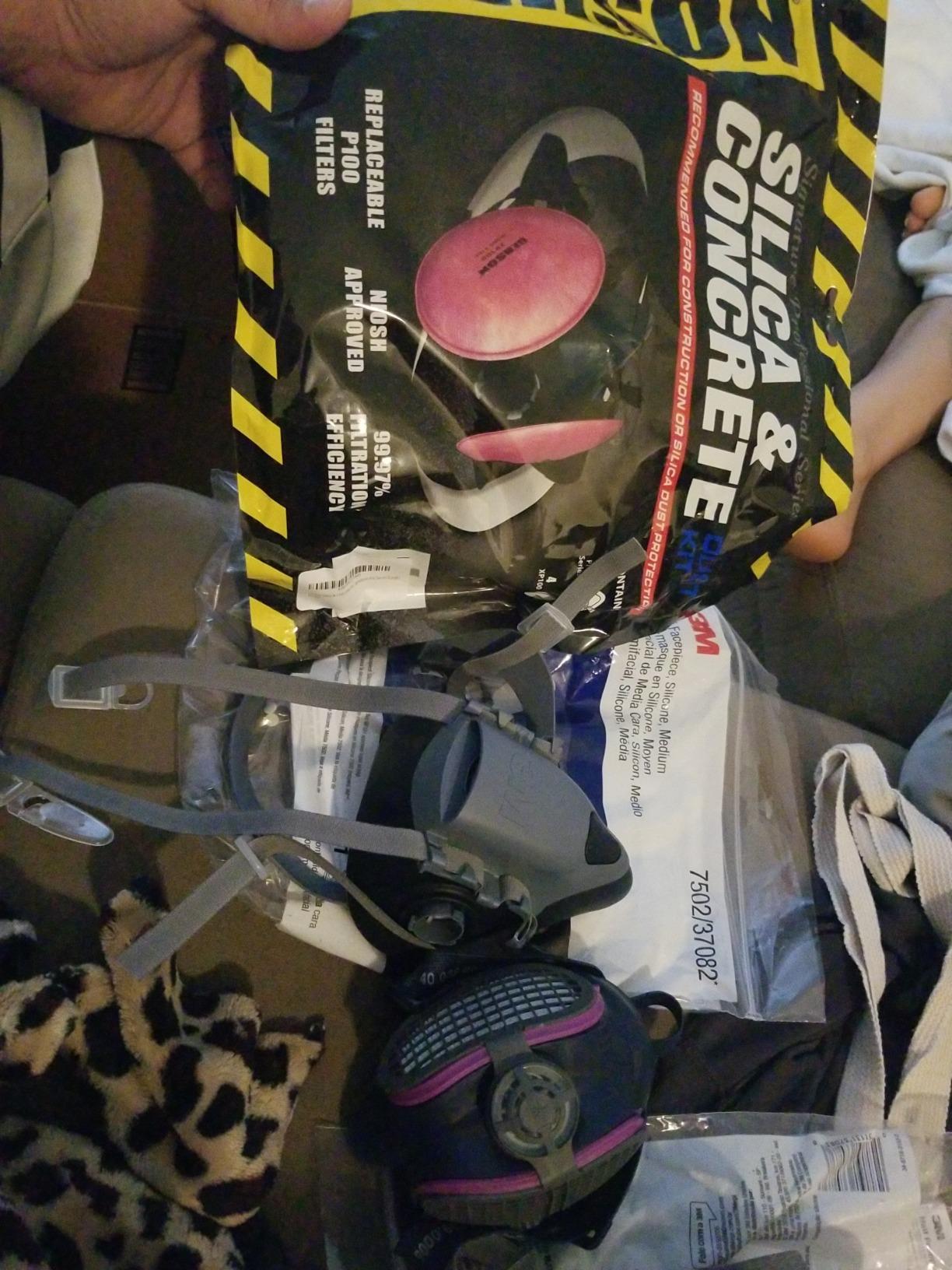 GVS Elipse P100 Dust Half Mask Respirator with replaceable and reusable filters included, Blue customer photo 2