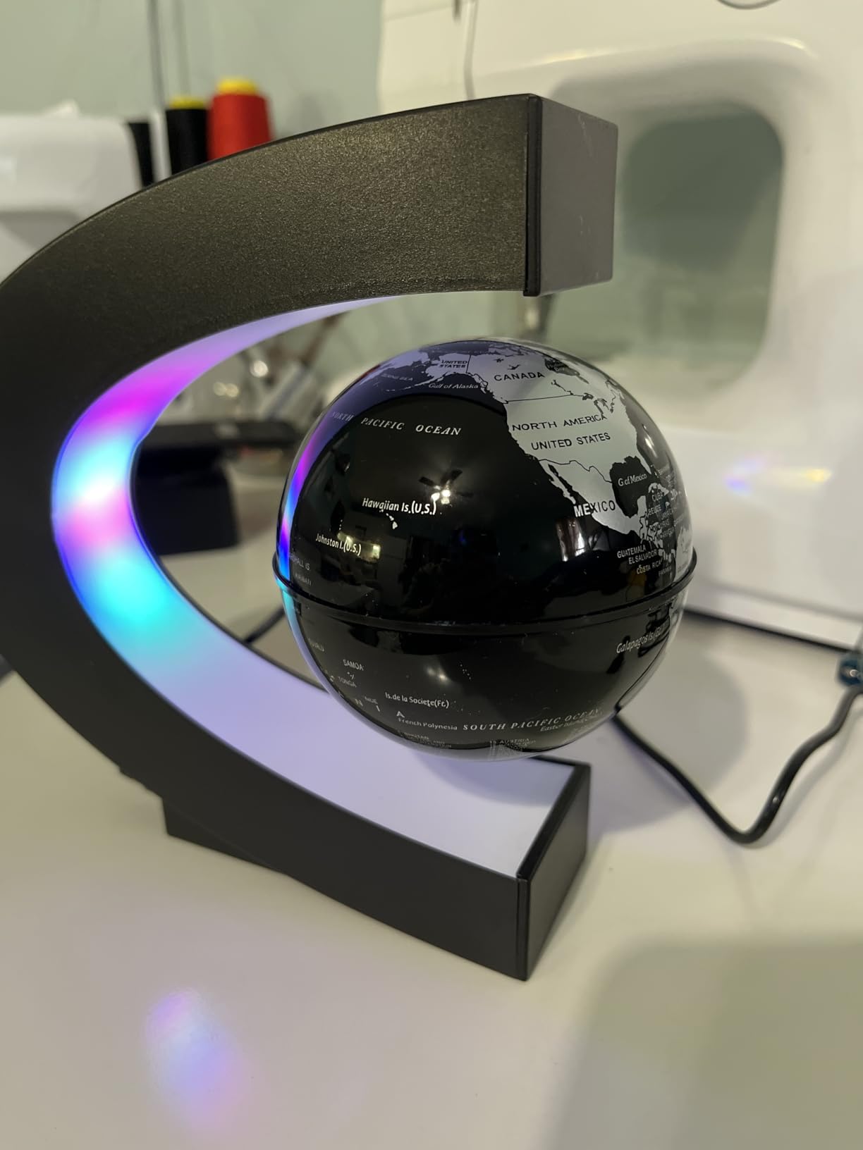 Magnetic Levitating Globe with LED Light, Cool Tech Gift for Men Father Boys and Girls , Birthday Gifts for Kids, Floating Globes World Desk Gadget Decor in Office Home/Display Frame Stand customer photo 1
