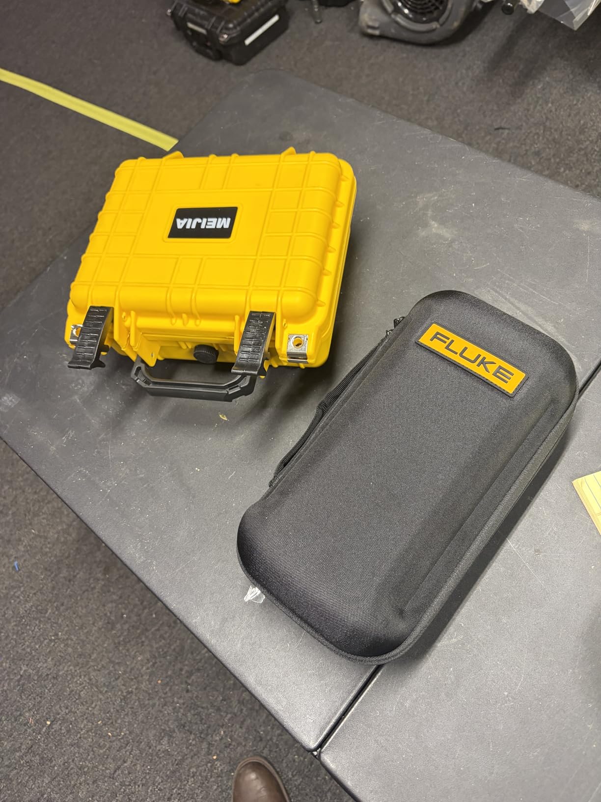 FLUKE-1587 FC FLUKE 1587 FC 2-in-1 Insulation Multimeter customer photo 1