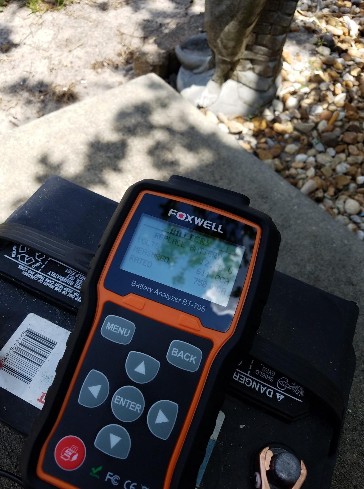 Car Battery Tester 24V 12V, FOXWELL BT705, GRS Certified Professional Automotive 100-2000CCA Load Tester, Digital Cranking Charging System Alternator Analyzer for Shop Mechanic Heavy Duty Truck Boat customer photo 2