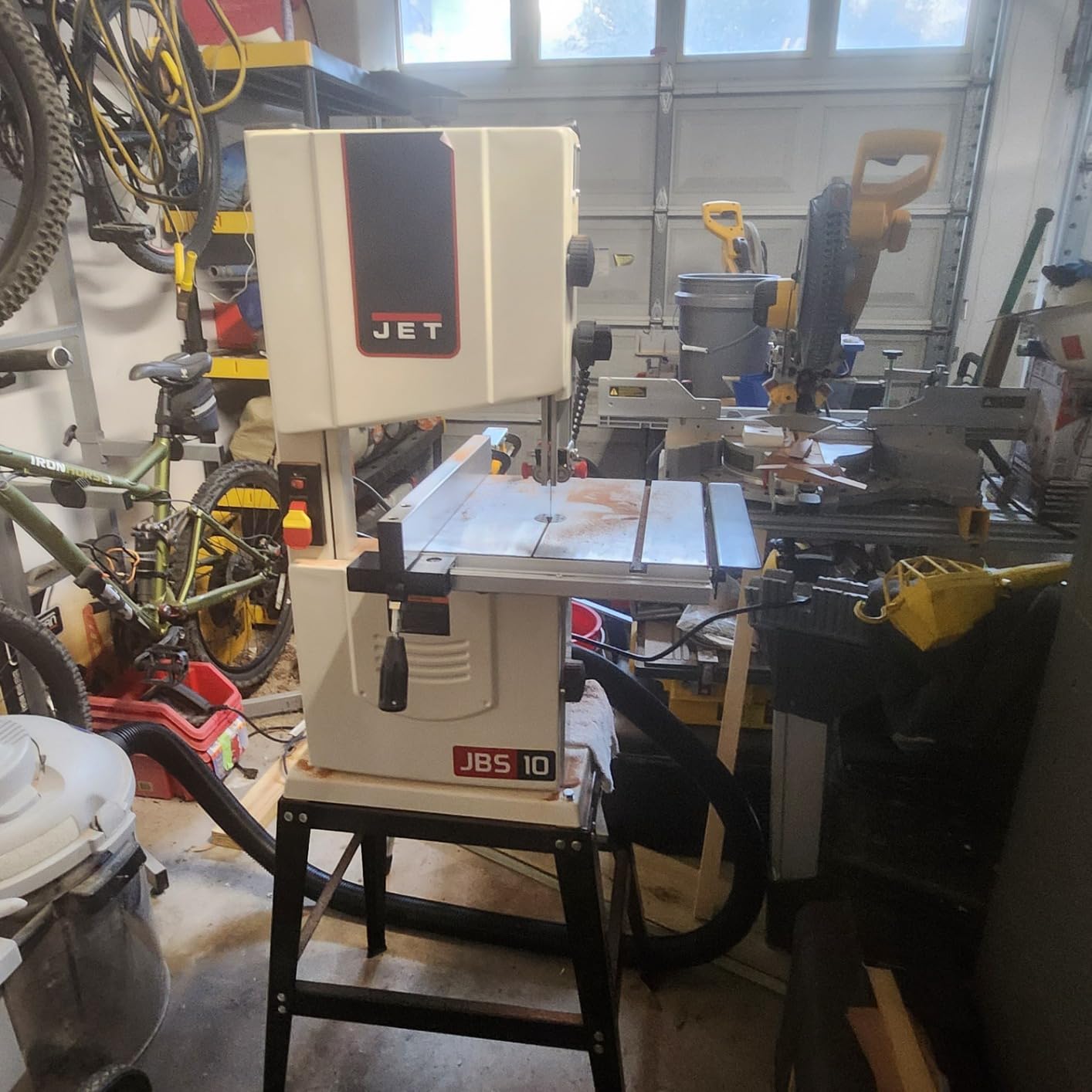 JET 10-Inch Woodworking Band Saw with Stand, 1/2 HP, 115V 1Ph (JWB-10) customer photo 1