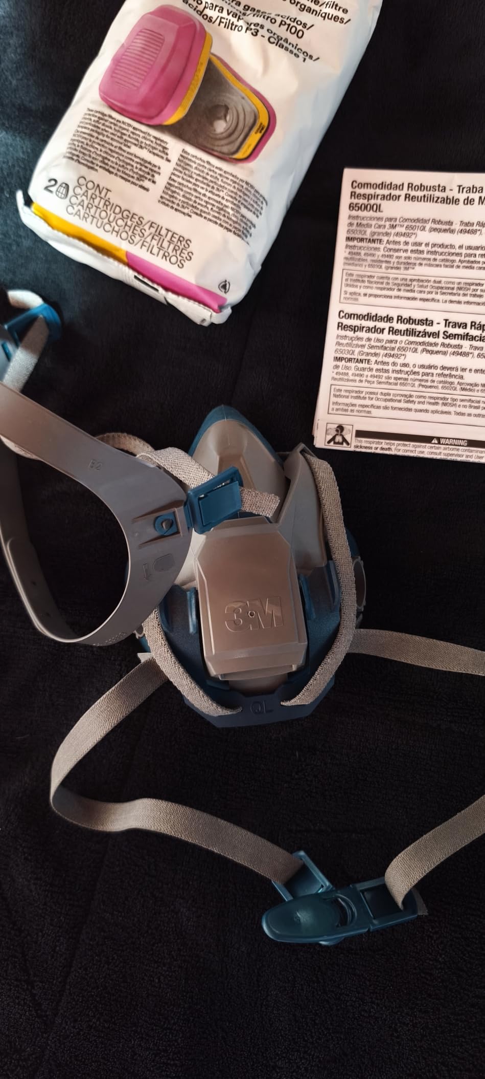 3M - 65023QLHA1-C Pro MultiPurpose Respirator with Quick Latch, Medium customer photo 1