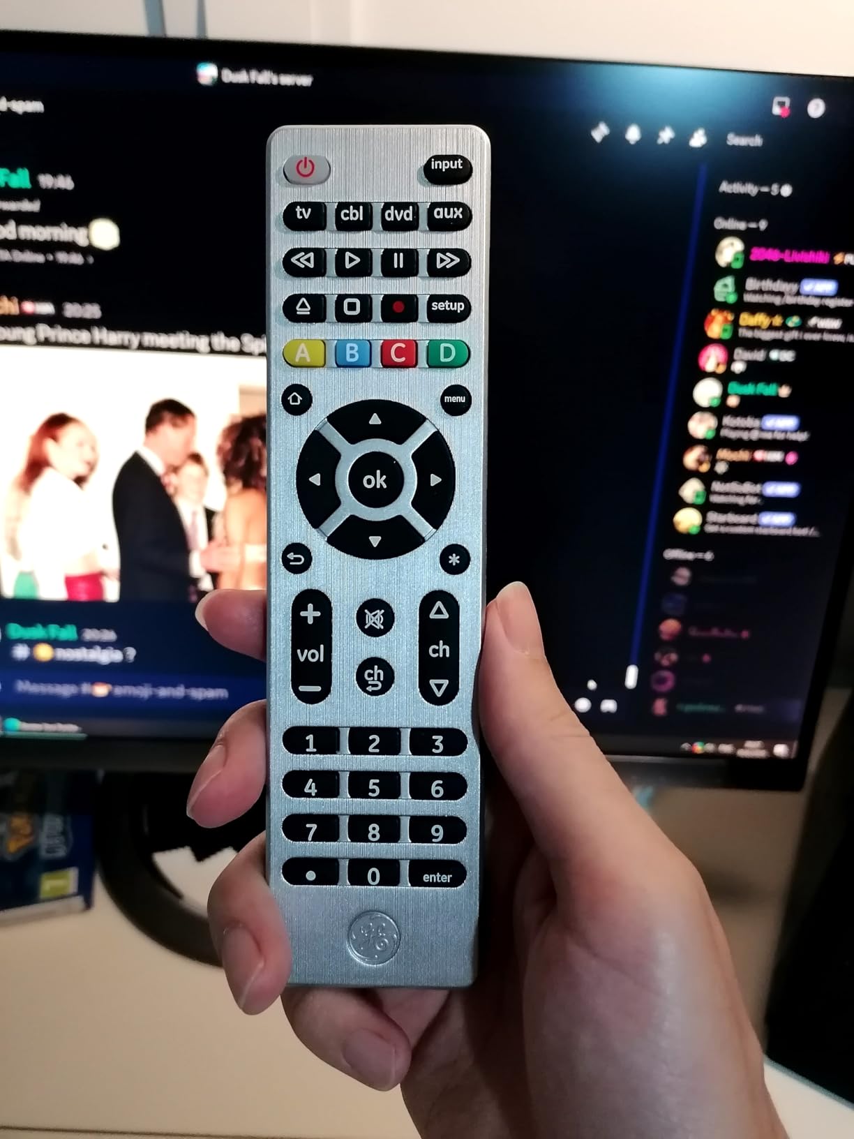 GE 4-Device Universal Remote Control, Designer Series, Brushed Nickel/Silver, 33709 customer photo 1