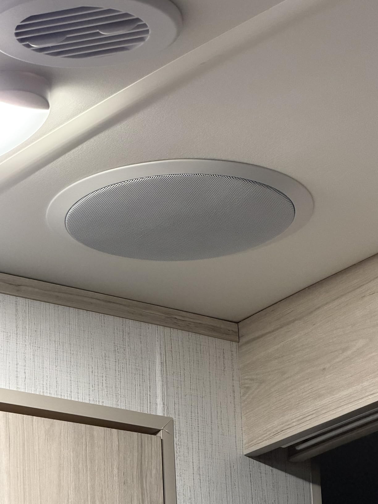 Acoustic Audio CSic83 in Ceiling 8