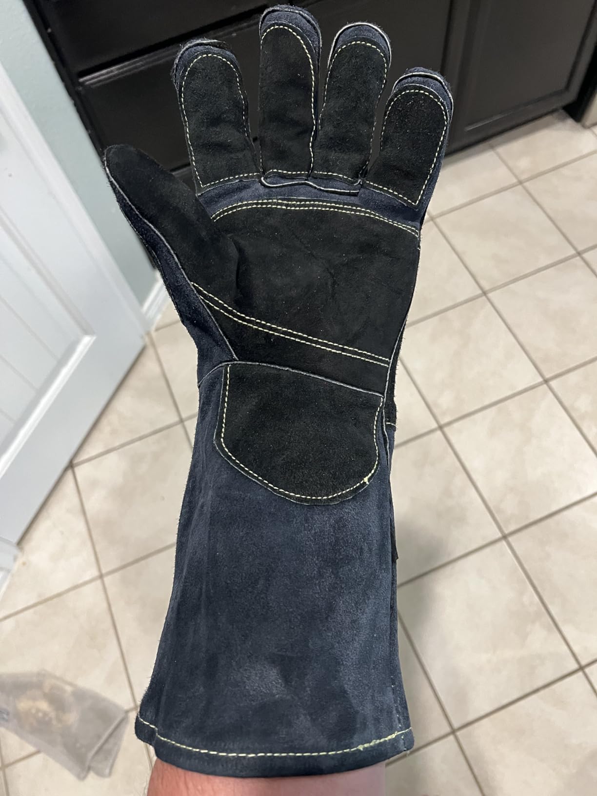 RAPICCA Welding Gloves Fire Heat Resistant: Blue 16IN 932F - Fireproof Leather For Stick Mig Flux-Core Welder Forge Blacksmith Fireplace Wood Stove Fire Pit Grill Oven Furnace Handling Dry Ice customer photo 2