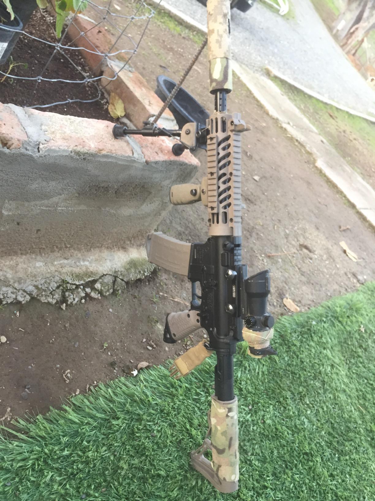 Tippmann TMC MAGFED Paintball Marker, Black/Tan customer photo 2