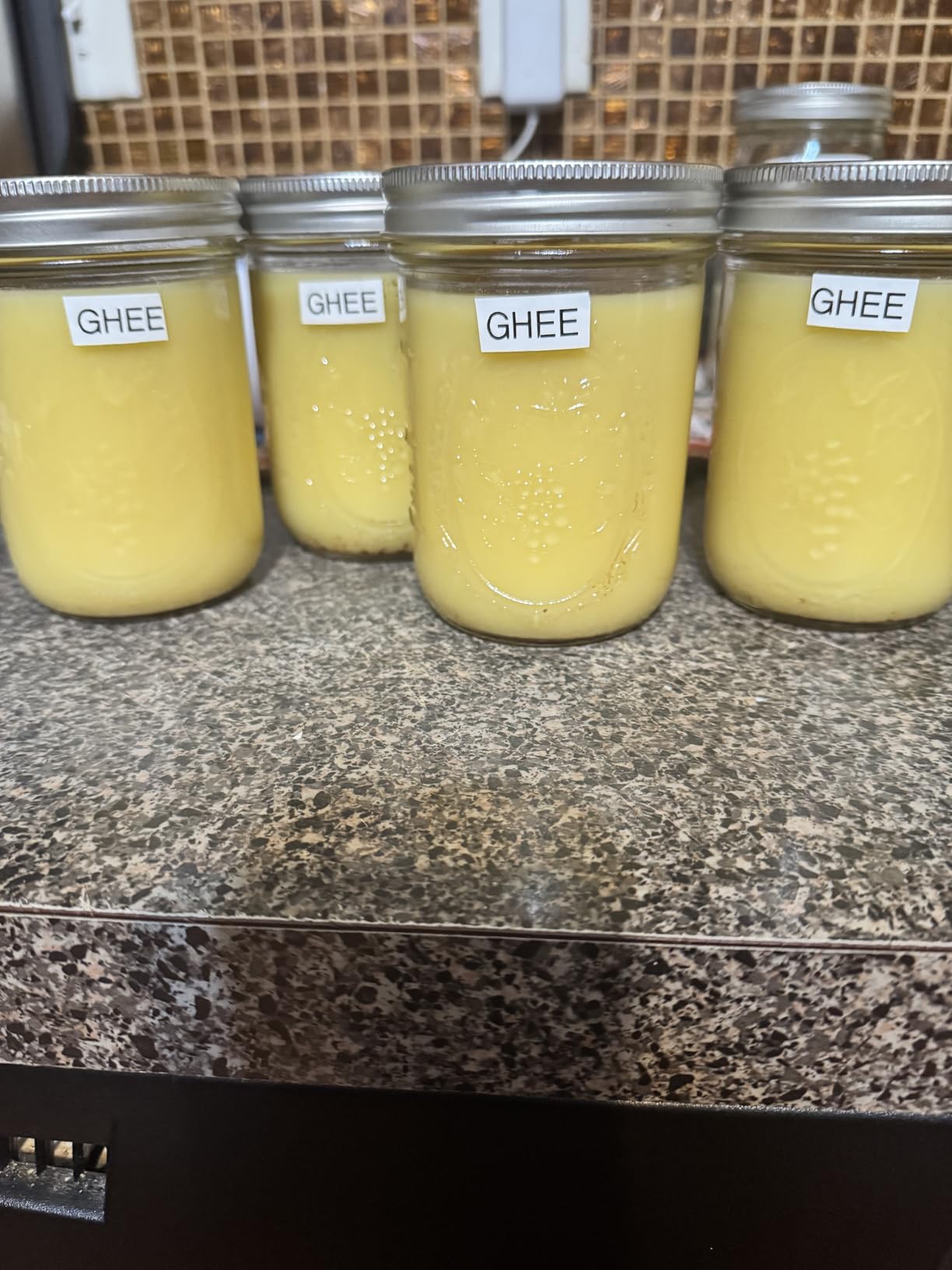 Instant Pot Duo Plus 9-in-1 Multicooker, Pressure Cooker, Slow Cook, Rice Maker, Steamer, Sauté, Yogurt, Warmer & Sterilizer, Includes App With Over 800 Recipes, Stainless Steel, 6 Quarts customer photo 2