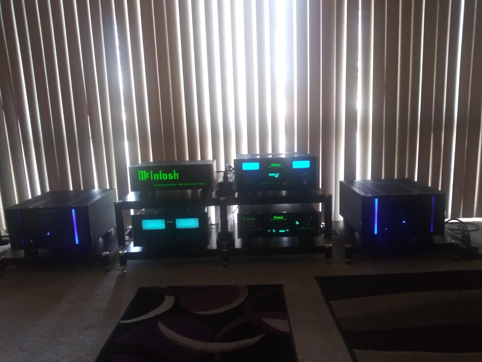 GearIT 12AWG Speaker Cable Wire with Gold-Plated Banana Tip Plugs - 15 Feet CL2 Rated OFC customer photo 1