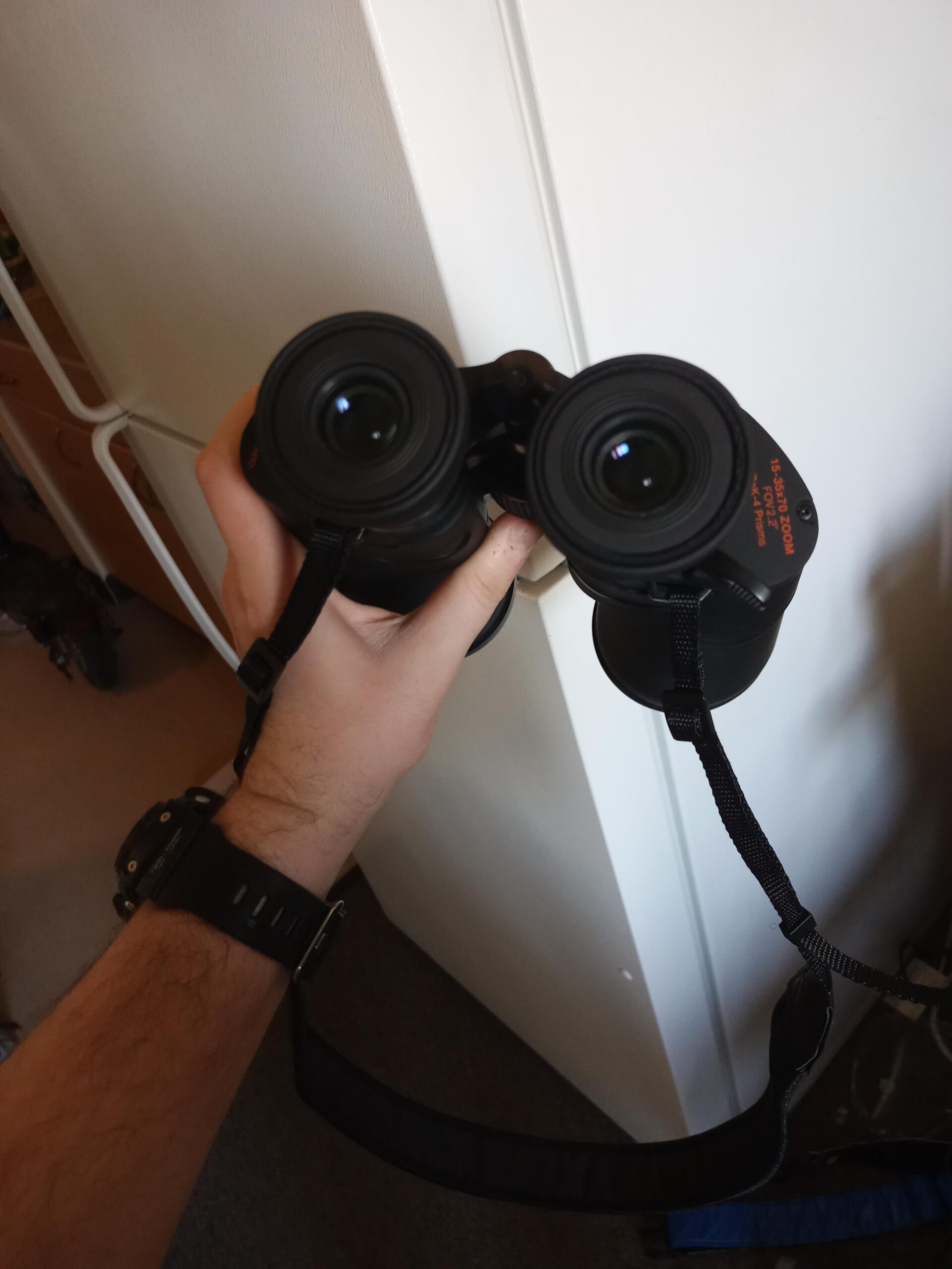 Celestron SkyMaster 15-35x70 Zoom Binoculars - Powerful Long-Range Binoculars for Astronomy & Outdoor Use - High Magnification up to 35x - Includes Tripod Adapter & Case customer photo 1