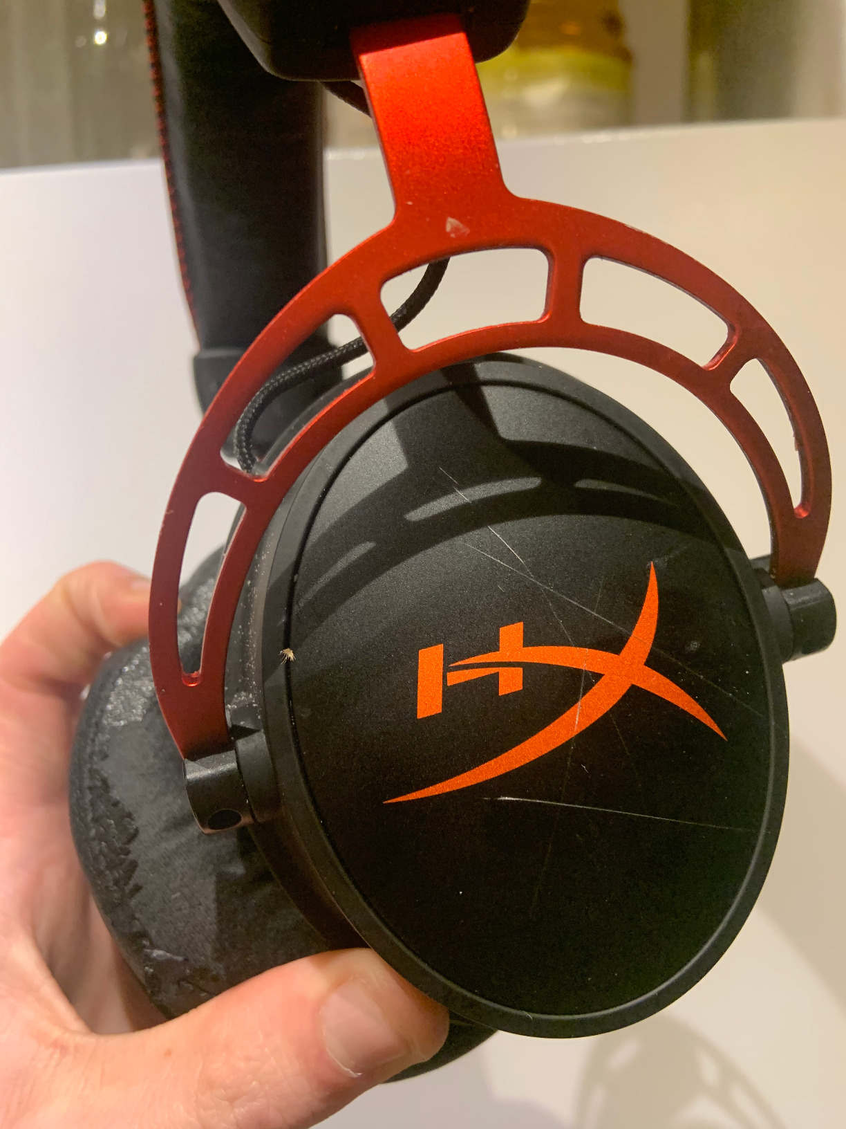 HyperX Cloud Alpha - Gaming Headset, Dual Chamber Drivers, Legendary Comfort, Aluminum Frame, Detachable Microphone, Works on PC, PS4, PS5, Xbox One/ Series X|S, Nintendo Switch and Mobile customer photo 2