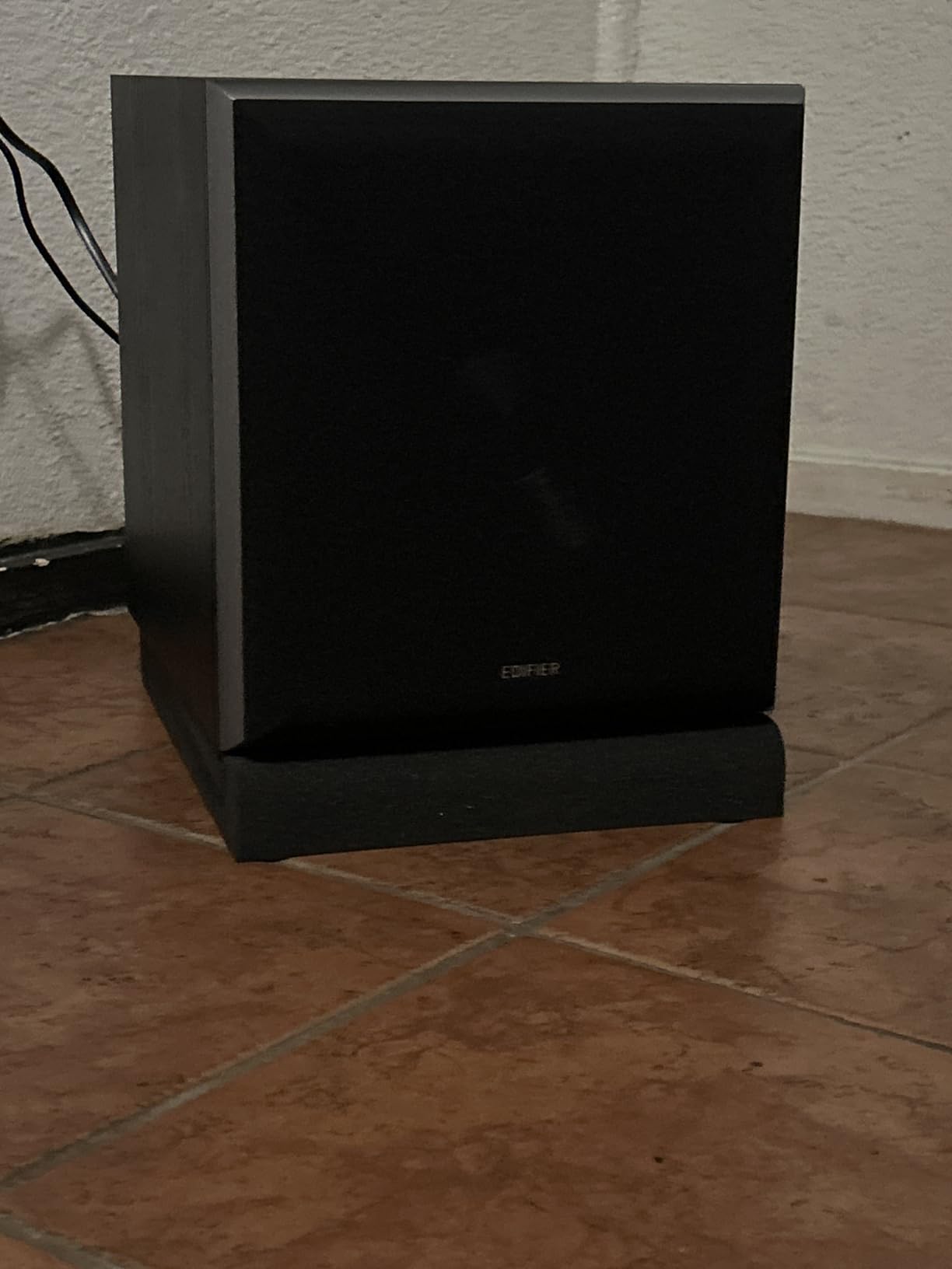 Sound Addicted - Studio Monitor Isolation Pads for 5 Inch Monitors, Pair of Two High Density Acoustic Foam which Fits Most Speaker Stands | SMPad 5 customer photo 2