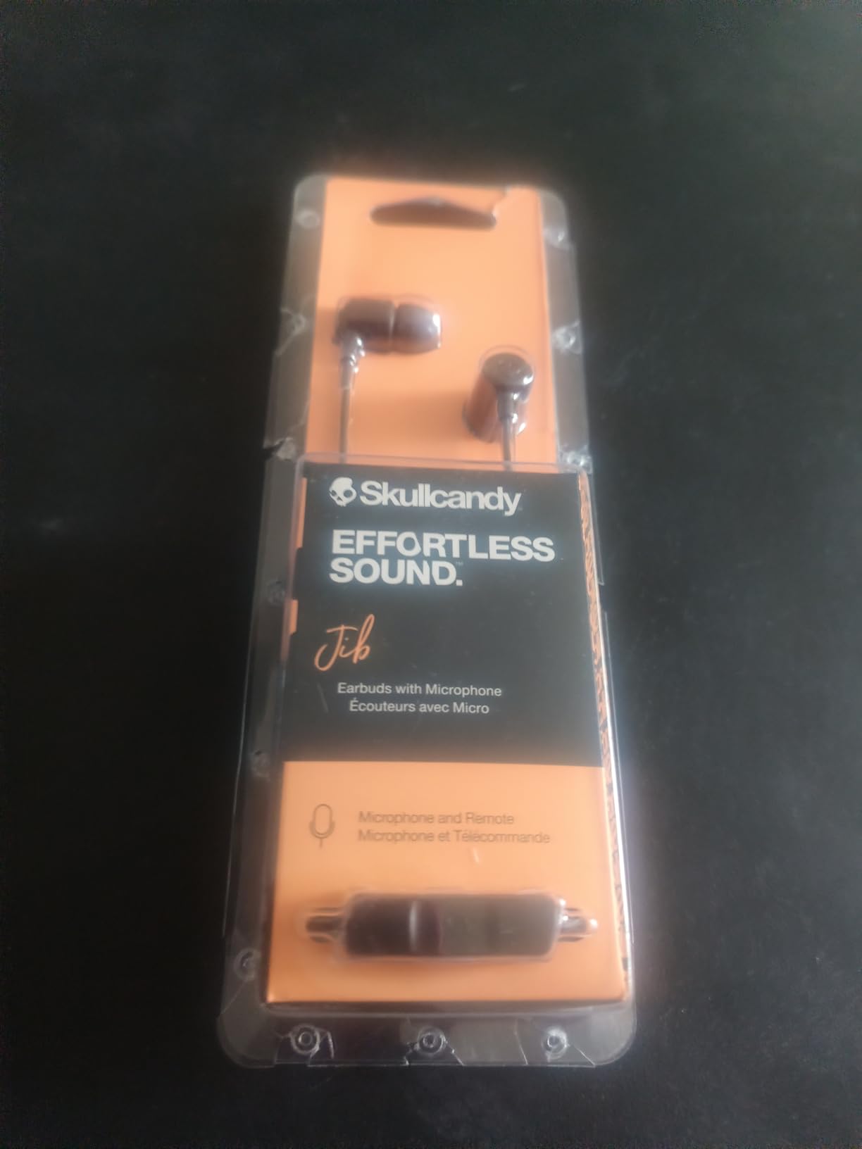 Skullcandy Jib Wired Earbuds with 3.5mm AUX Plug, Noise Isolating Fit, In-Line Microphone Call and Track Control, Convenient for Travel - Black customer photo 1