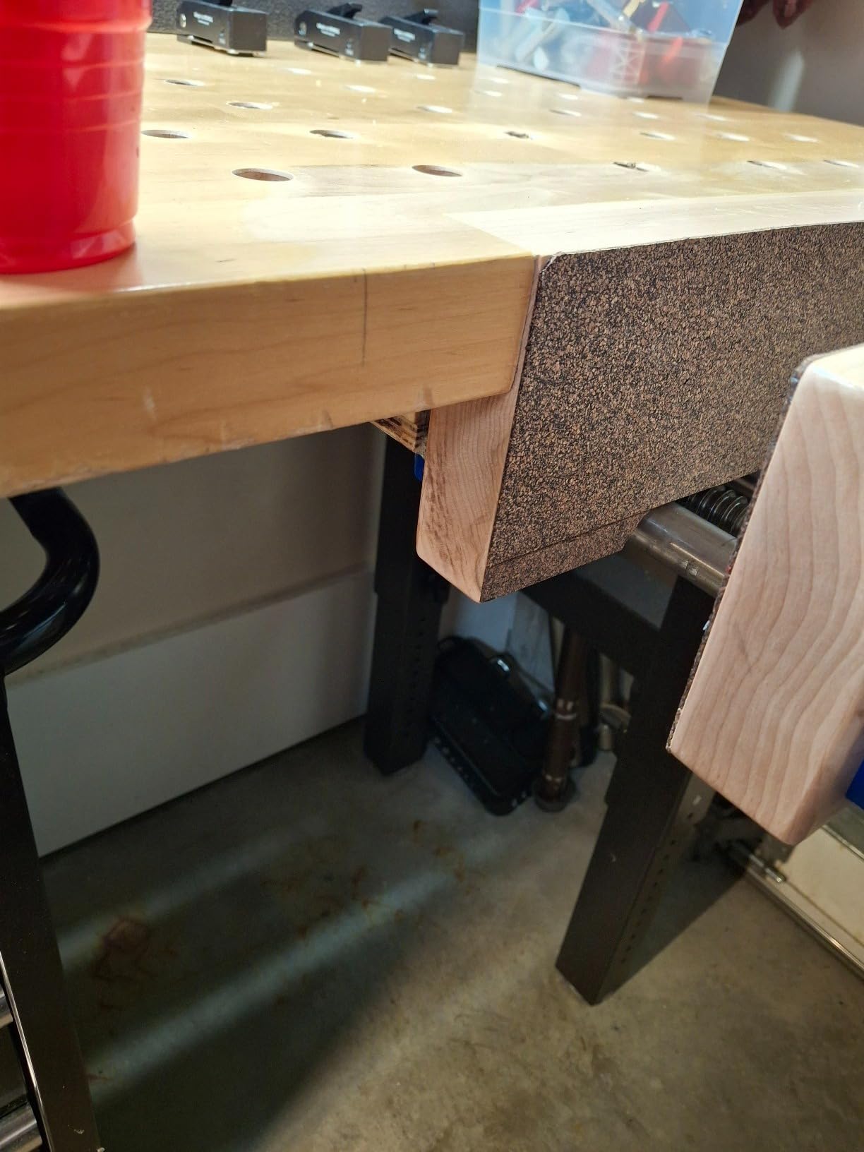 Yost Vises M10WW Rapid Action Woodworking Vise | Quick Release Lever for Quick Adjustments | 10 Inch Jaw Width | Made with Heavy-Duty Cast Iron | Blue customer photo 2