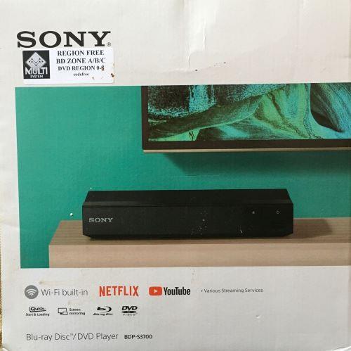 Region Free 4K UHD Blu-ray Player Compatible with Sony UBP-X800M2 | Ultra HD 4K, 3D, WiFi, Dolby Vision, Bluetooth, Multi Region | Blu-ray A, B, C | DVD Regions 0-8 | Dynastar 6FT HDMI Bundle customer photo 2