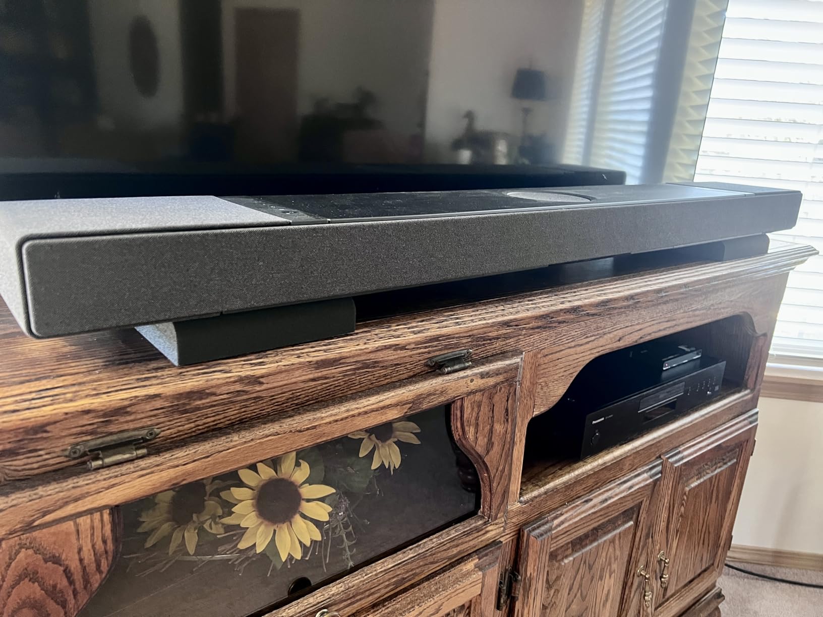 Sound Addicted - Studio Monitor Isolation Pads suitable for 6.5, 7 and 8 Inches Large Speakers | Reduce Vibrations and Fits most Stands - Pair | SMPad 8 customer photo 1