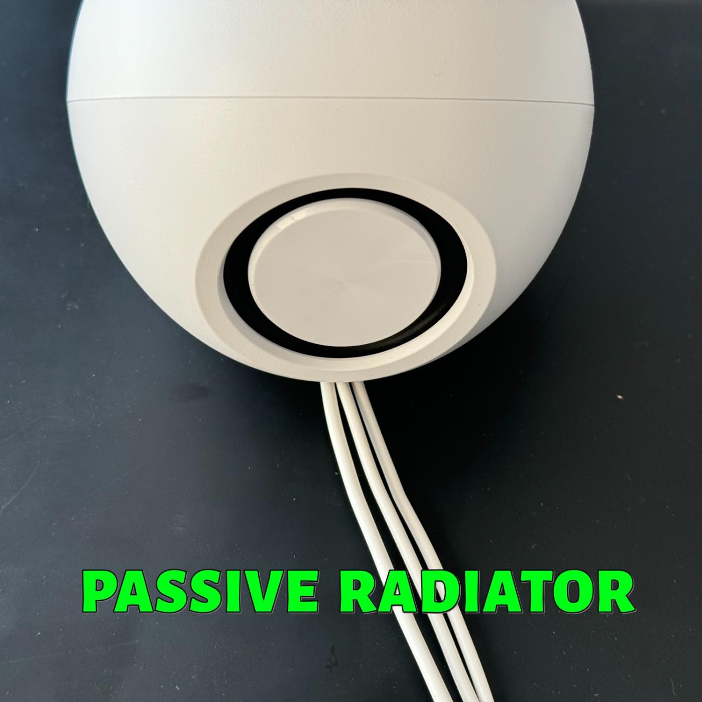 Creative Pebble 2.0 USB-Powered Desktop Speakers with Far-Field Drivers and Passive Radiators for Pcs and Laptops (Black) customer photo 2