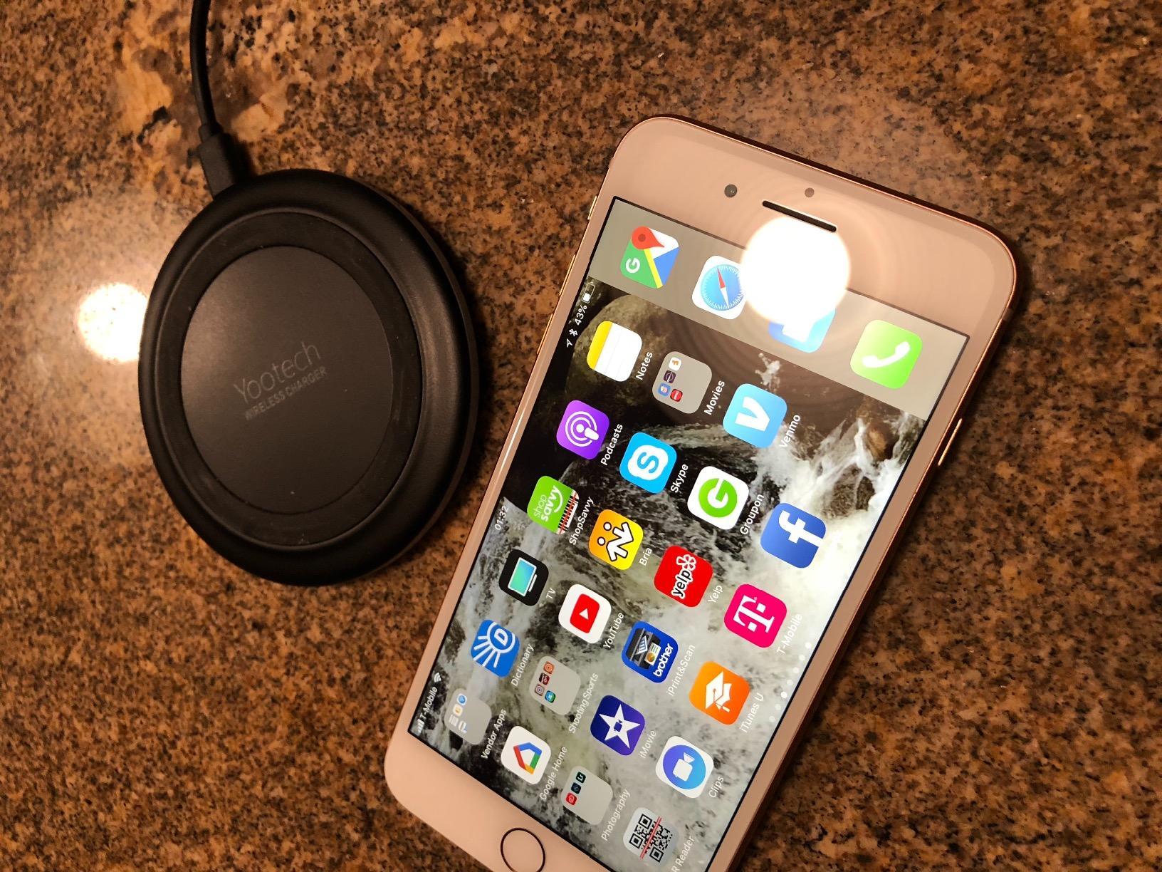 Yootech Wireless Charger,10W Max Wireless Charging Pad Compatible with iPhone 17/17 Pro/17 Pro Max/Air/16/15/14/13/SE 2022/12/11,Samsung Galaxy S25/S24/S23,for AirPods Pro 3(No AC Adapter) customer photo 1