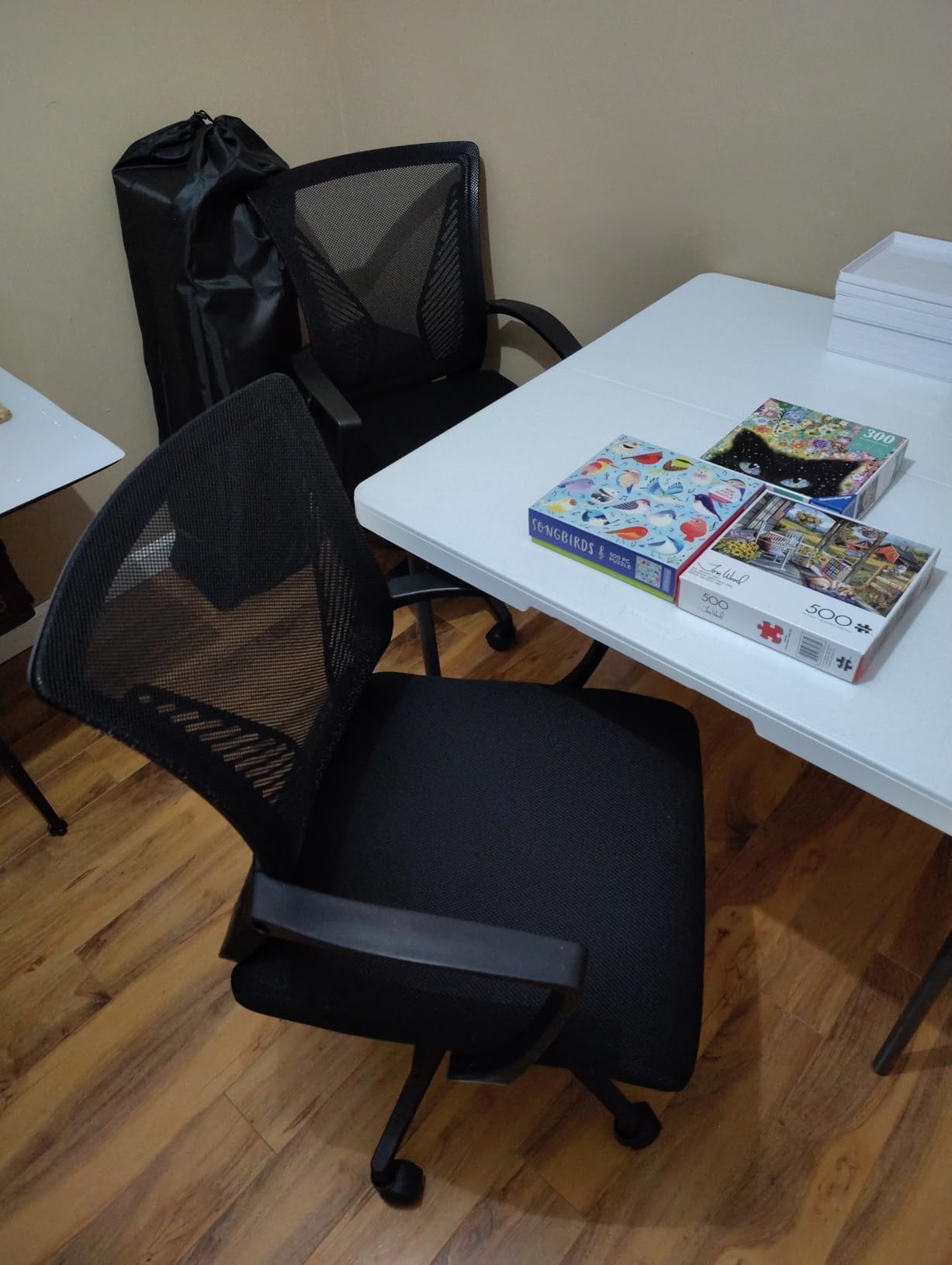 Furmax Office Chair Ergonomic Computer Desk Mesh Chair Mid Back Swivel Lumbar Support with Armrest customer photo 1