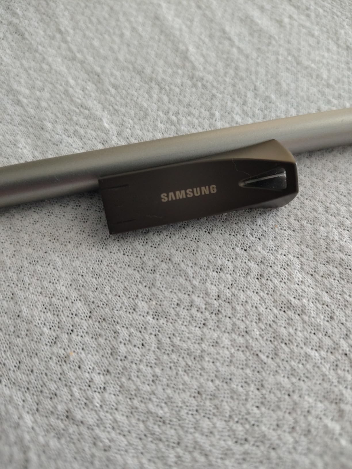 SAMSUNG BAR Plus 3.1 USB Flash Drive, 128GB, 400MB/s, Rugged Metal Casing, Storage Expansion for Photos, Videos, Music, Files, MUF-128BE4/AM, Titan Grey customer photo 2