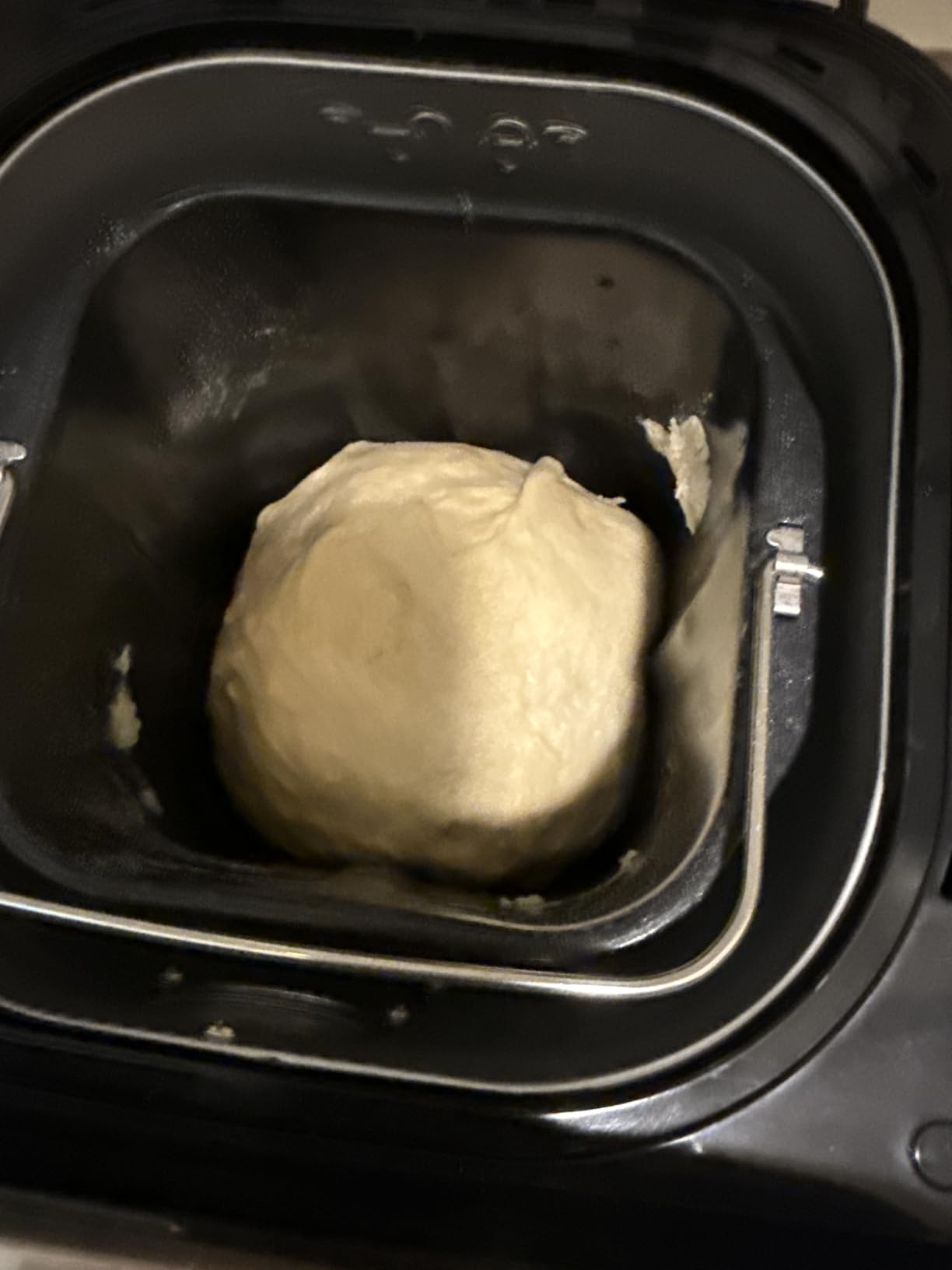 Cuisinart Bread Maker Machine, Stainless Steel Automatic Bread Machine with 12 Menu Options, 3 Loaf Sizes up to 2 Lb., 3 Crust Colors, Removable Nonstick Baking Pan & Kneading Paddle, CBK-110NAS customer photo 1