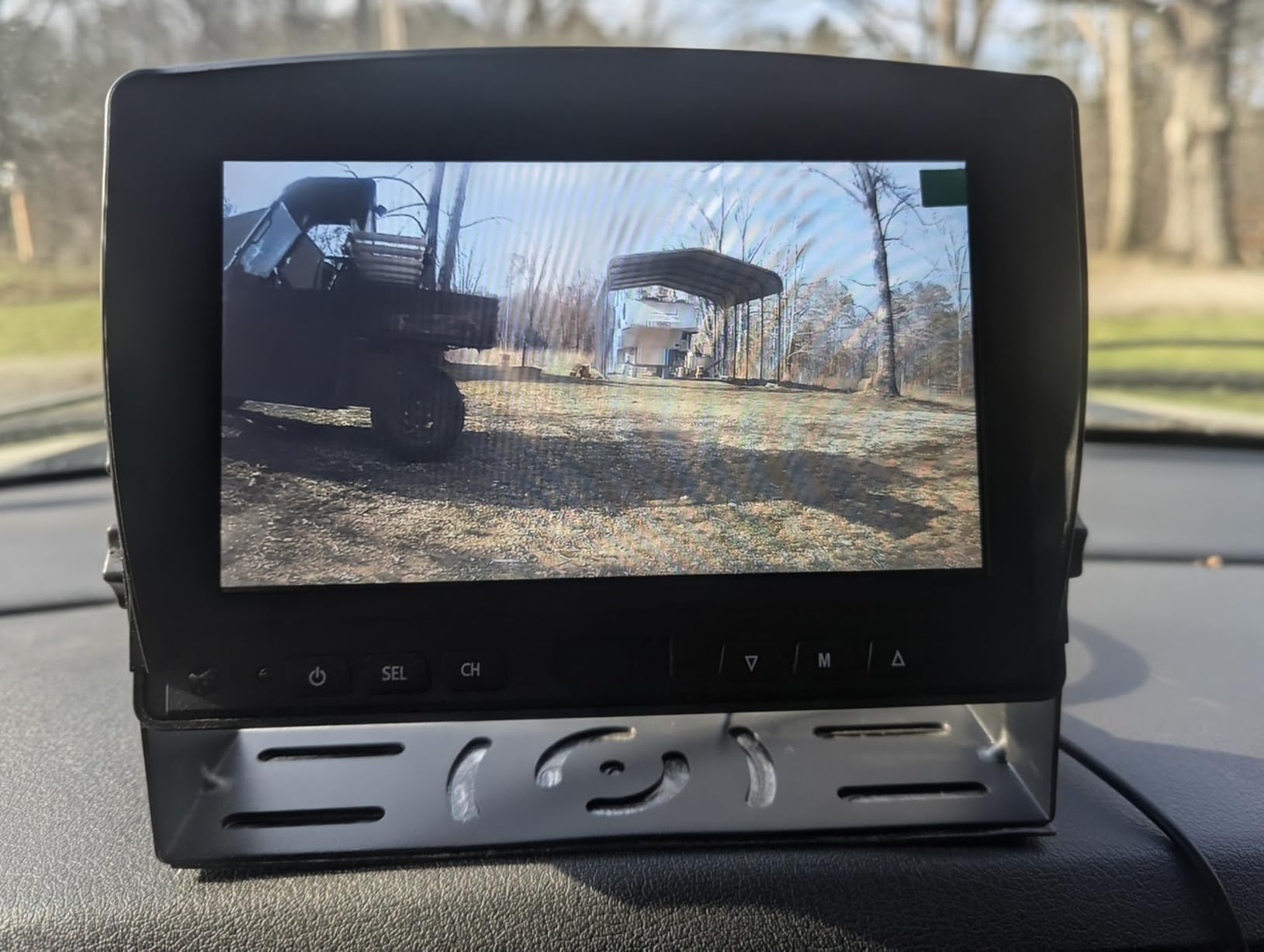 Yakry RV Backup Camera Plug and Play - No Delays 7 Inch HD 1080P Rear View Camera with IR Night Vision 2 Channels - Waterproof Reverse Camera for Truck Trailer Camper Tractor Y14 customer photo 1