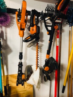 WORX Cordless String Trimmer & Lawn Edger, 12'' Electric Weed Wacker with 5.5 LBS, 20V Weed Eater with 90° Pivoting Head, 2 Batteries & Charger Included, WG170 customer photo 2