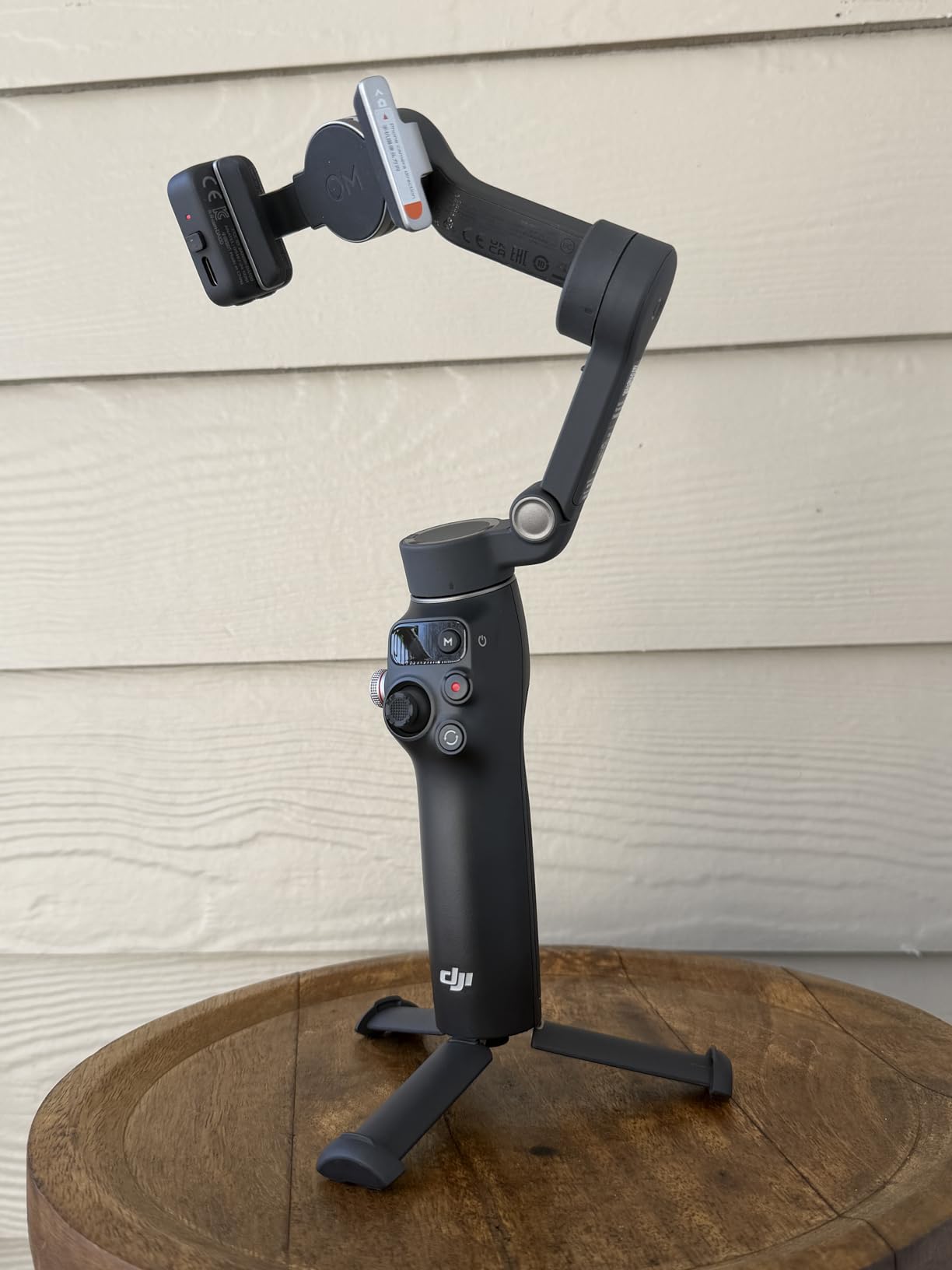 DJI Osmo Mobile 7P Gimbal Stabilizer for iPhone, Android, Native Tracking, Lighting, 3-Axis Phone Gimbal, Quick Launch, One-Tap Edit, Built-in Extension Rod & Tripod, 10hrs Use, Phone Charging customer photo 2