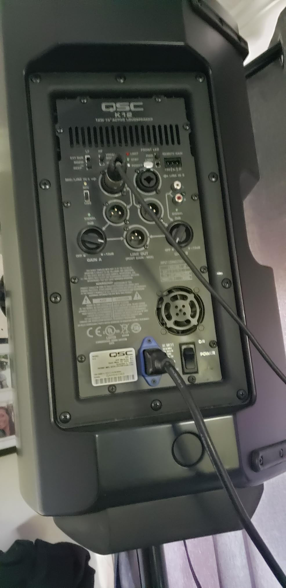 QSC CP12 12-Inch Compact Powered Loudspeaker customer photo 1