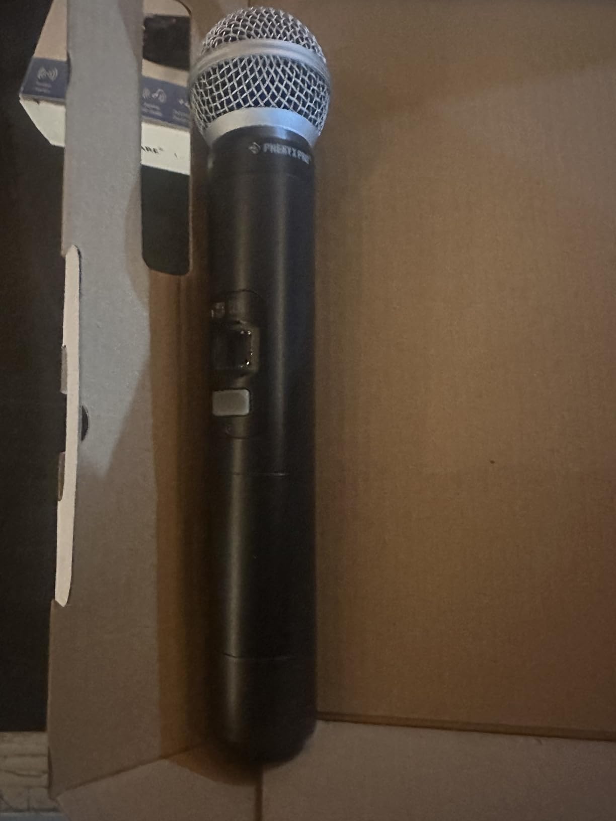 Phenyx Pro Wireless Microphone System, Dual Wireless Mics,w/ 2 Handhelds, Auto Scan,2x100 UHF Frequencies,328ft Range,Dynamic Microphone for Singing, Karaoke, Church customer photo 2