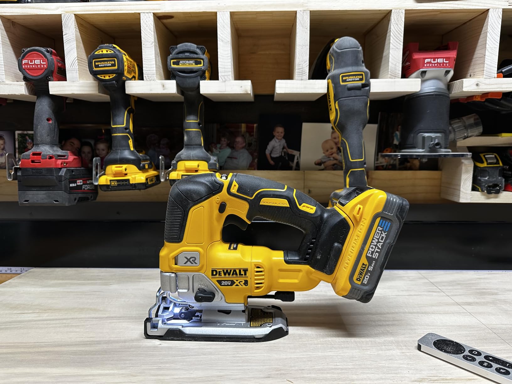 DEWALT 20V MAX XR Jig Saw DCS334B - Brushless, LED Light, Bare Tool customer photo 2