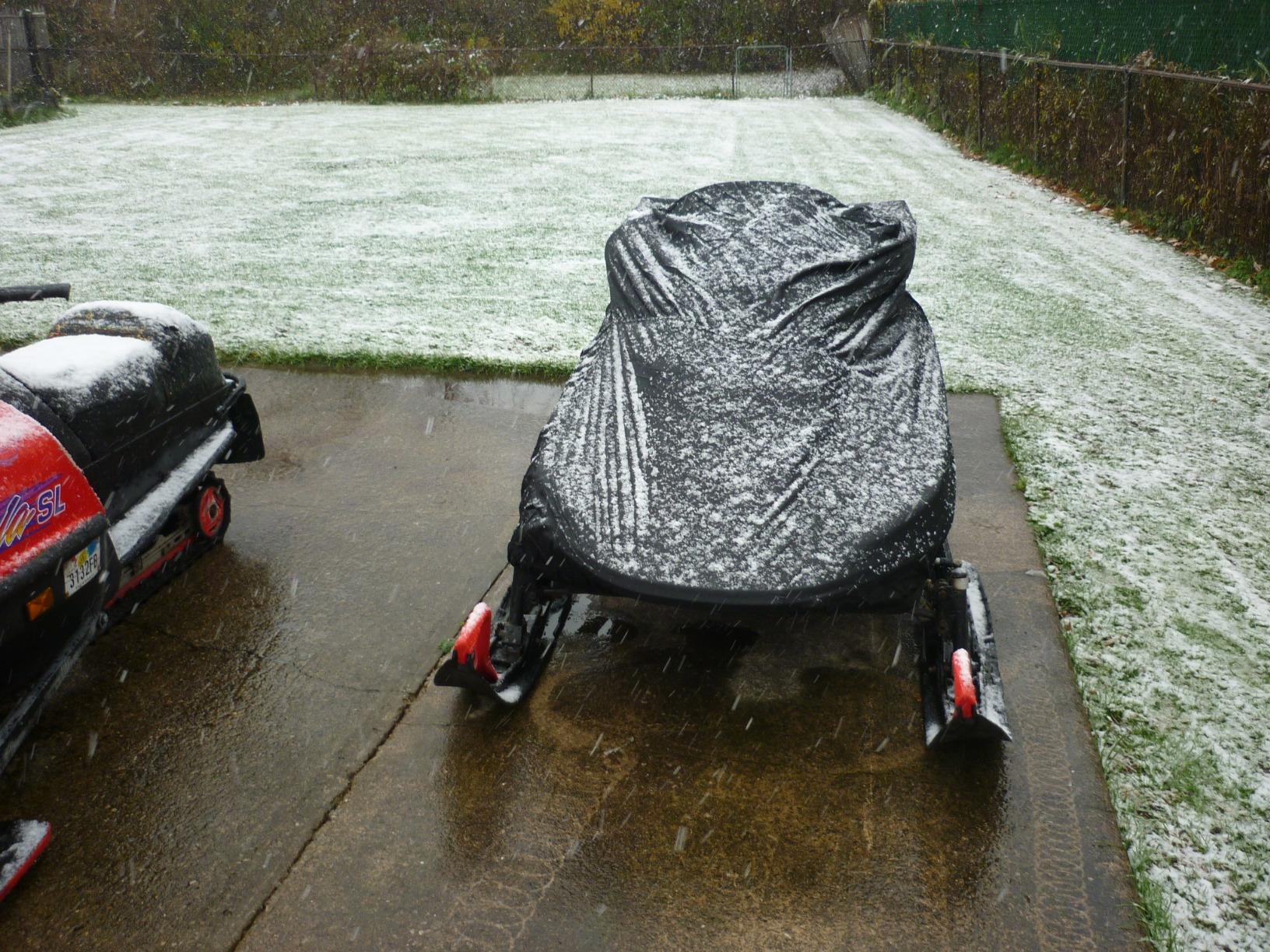 Lunatic, L-17706, Snowmobile Cover/Universal/Water Resistant customer photo 2